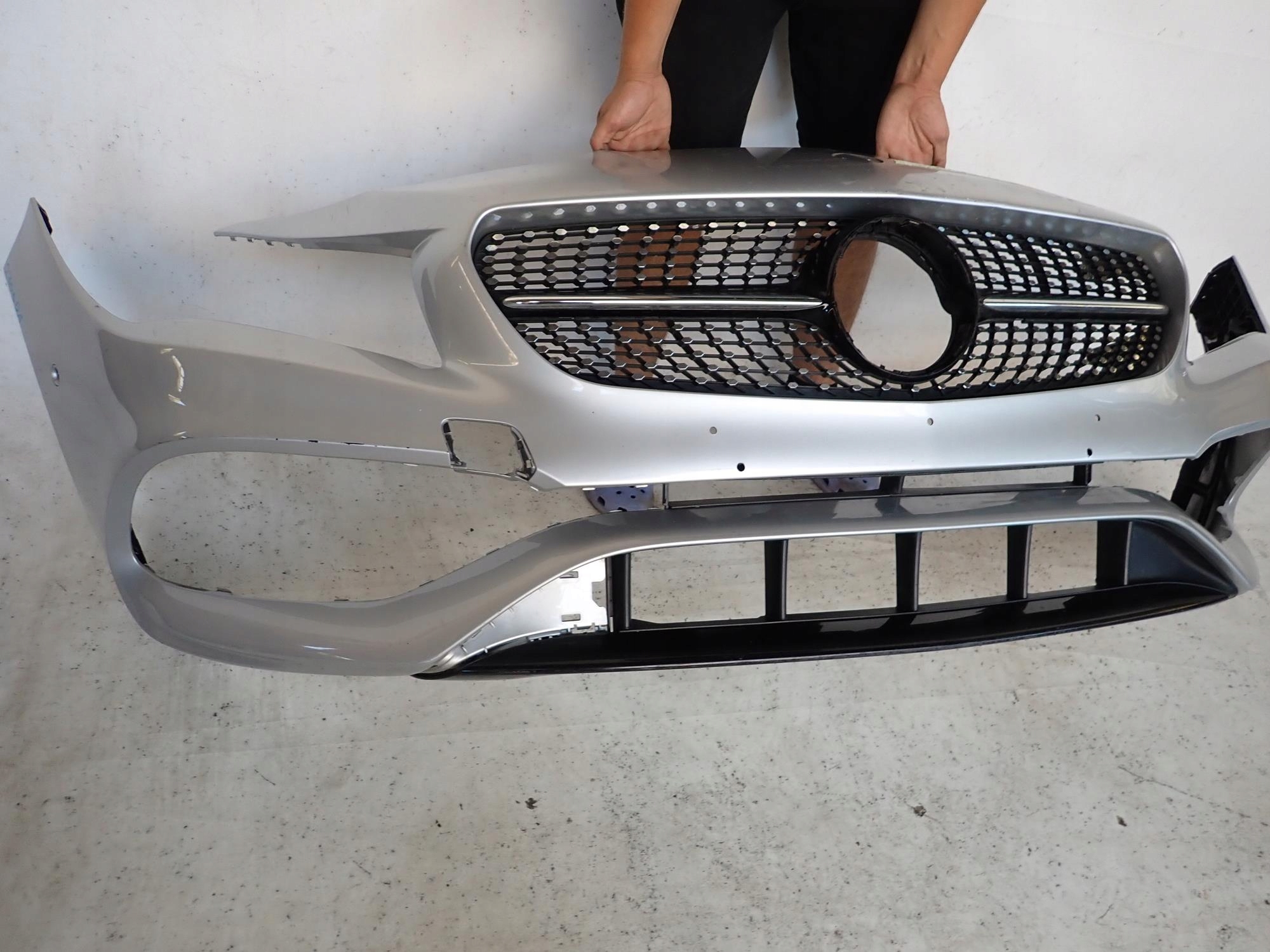 MERCEDES CLA and 1 C117 AMG LIFT 17-19 bumper front front PDC