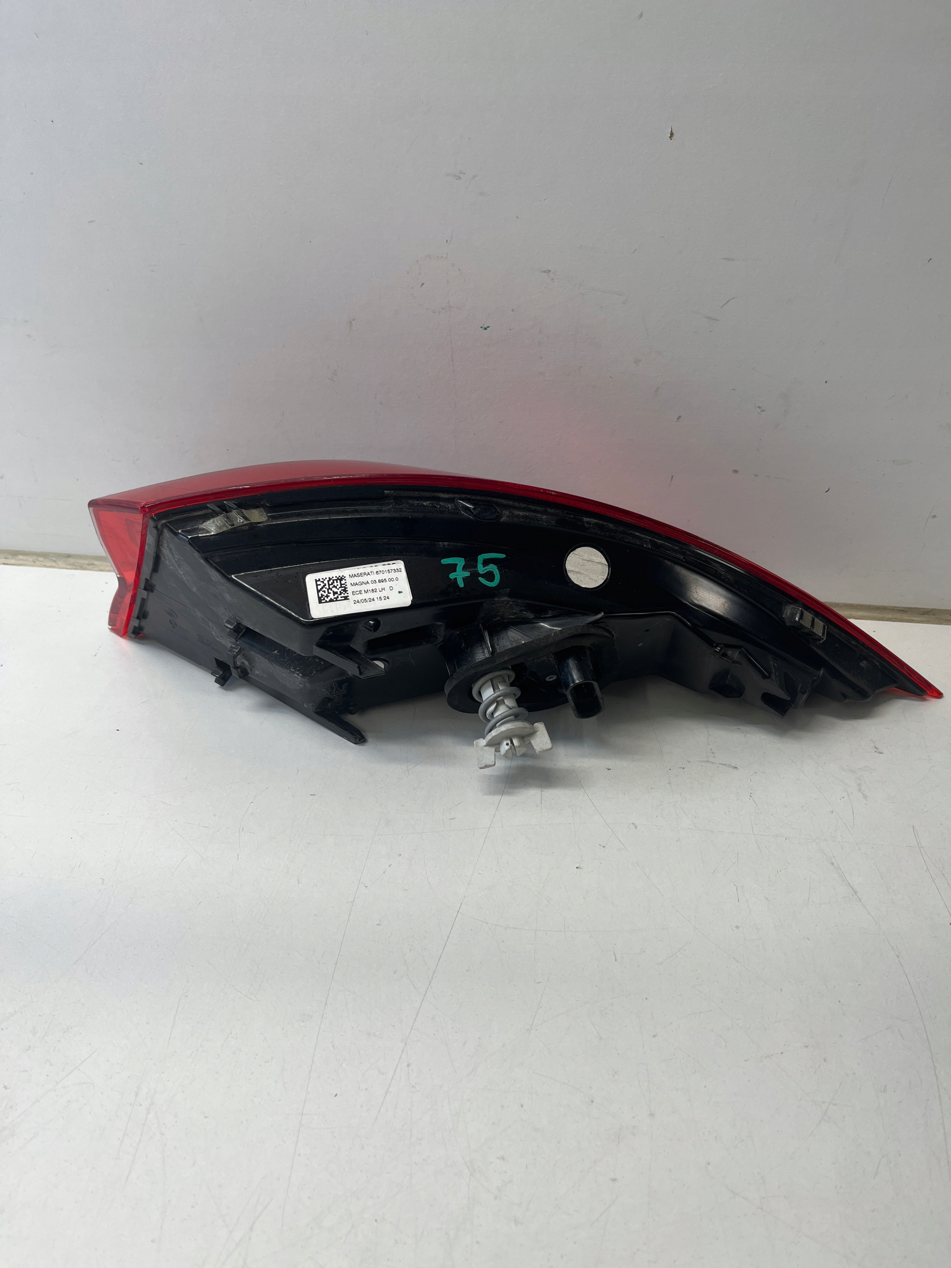 MASERATI GRECALE фонарь левый 670157332