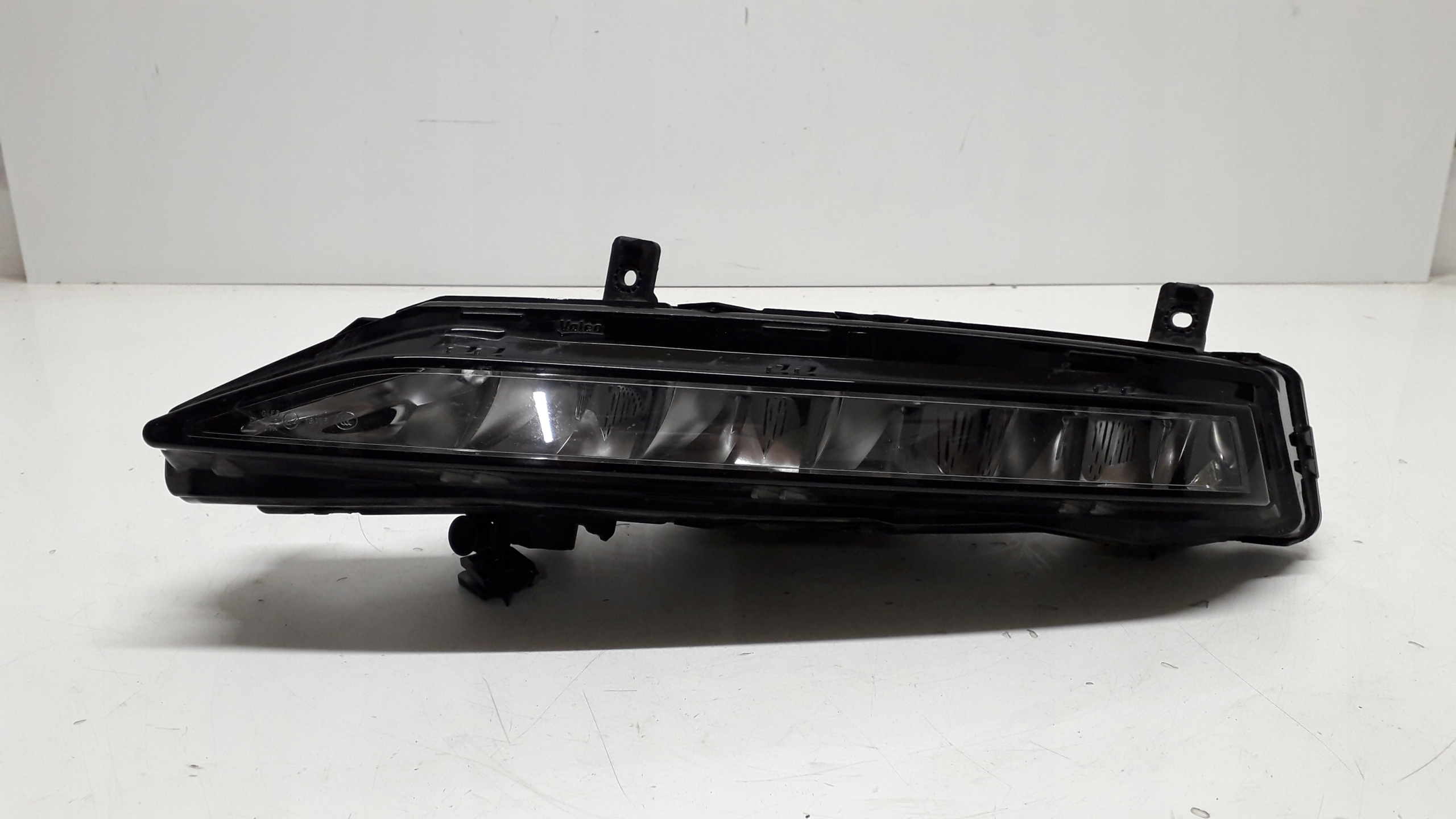 SKODA SUPERB III LIFT ГАЛОГЕН ЛЕВЫЙ LED 3V0941699B