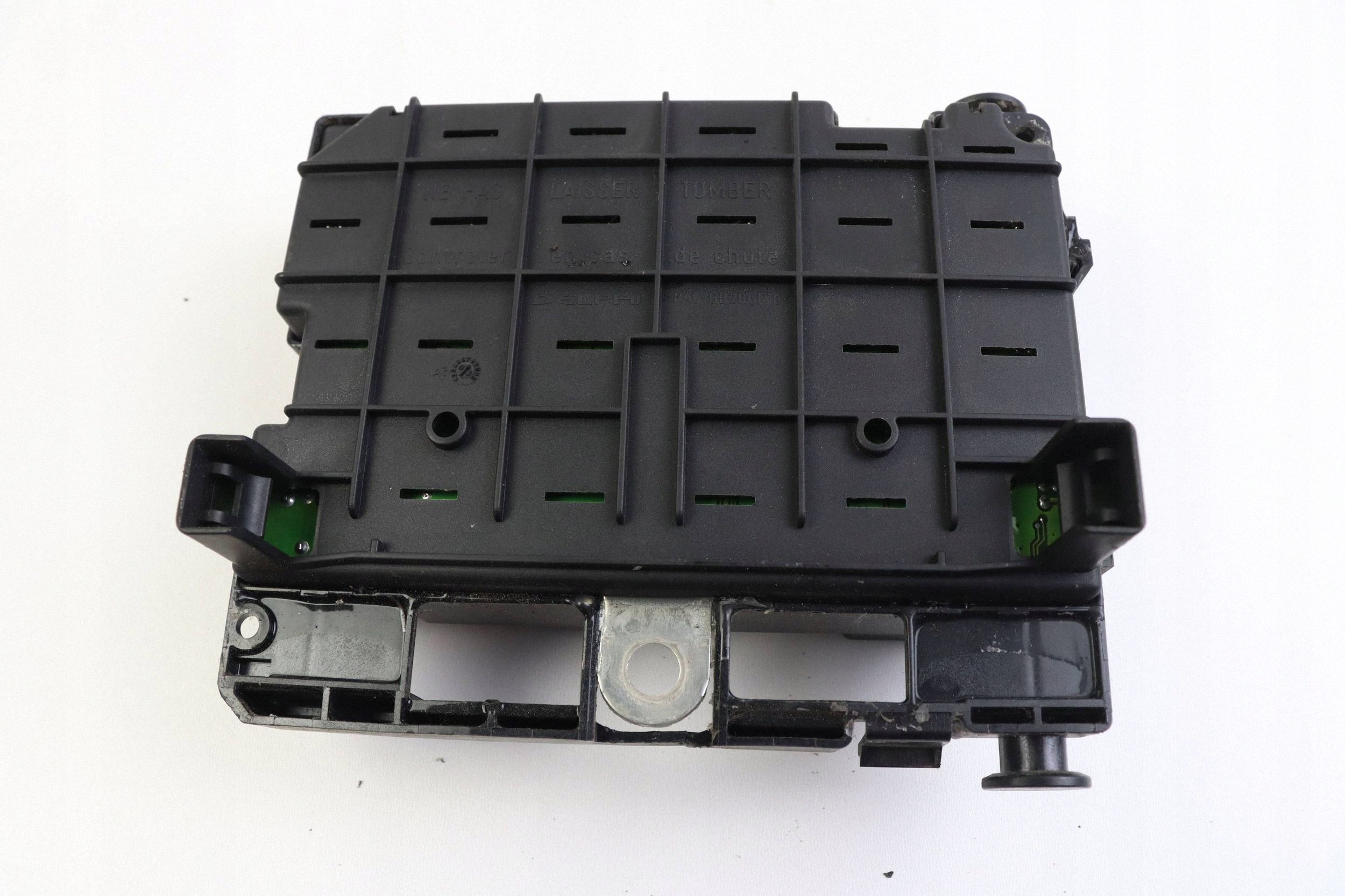 CITROEN PEUGEOT module compartment control unit BSM 9650664180