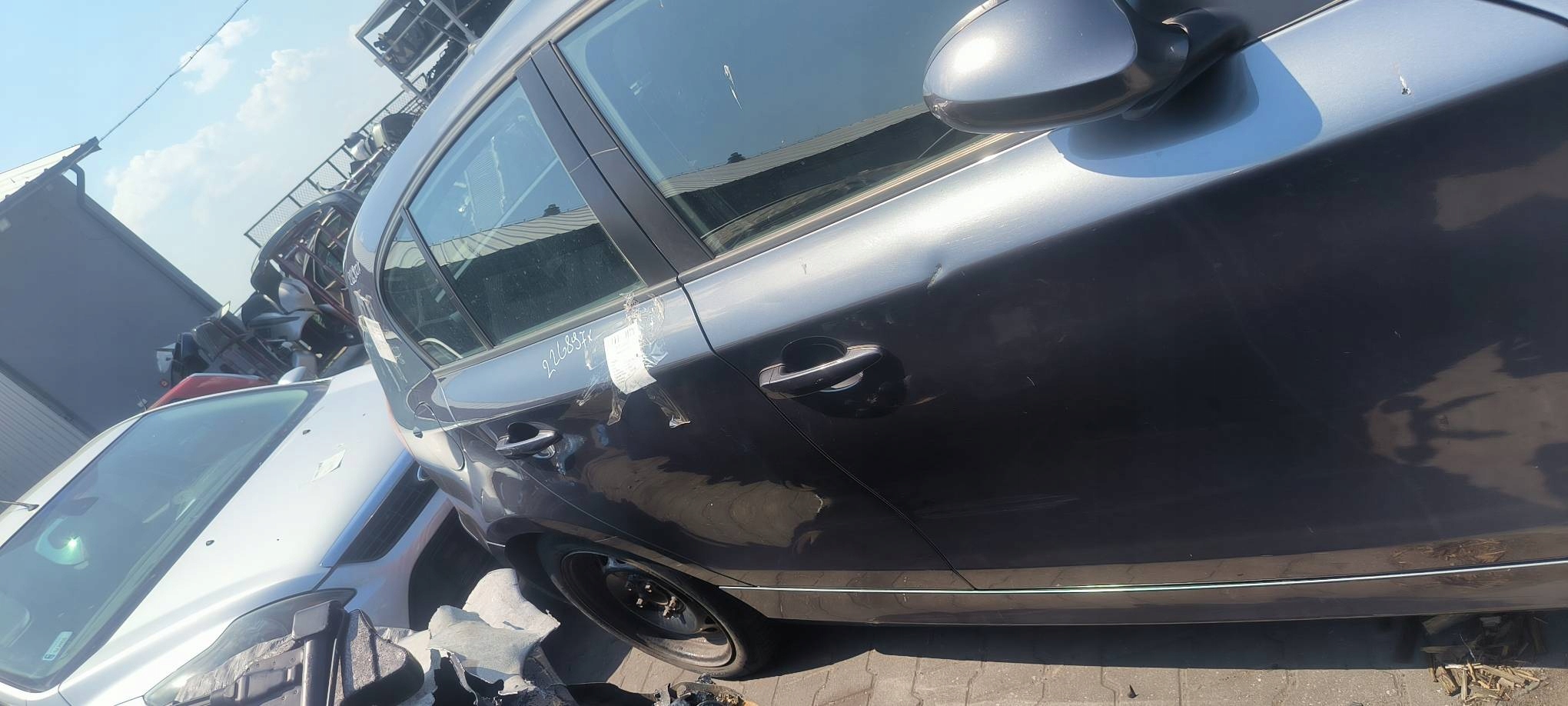Tür rechts heck A22 BMW SERIA und E87 118