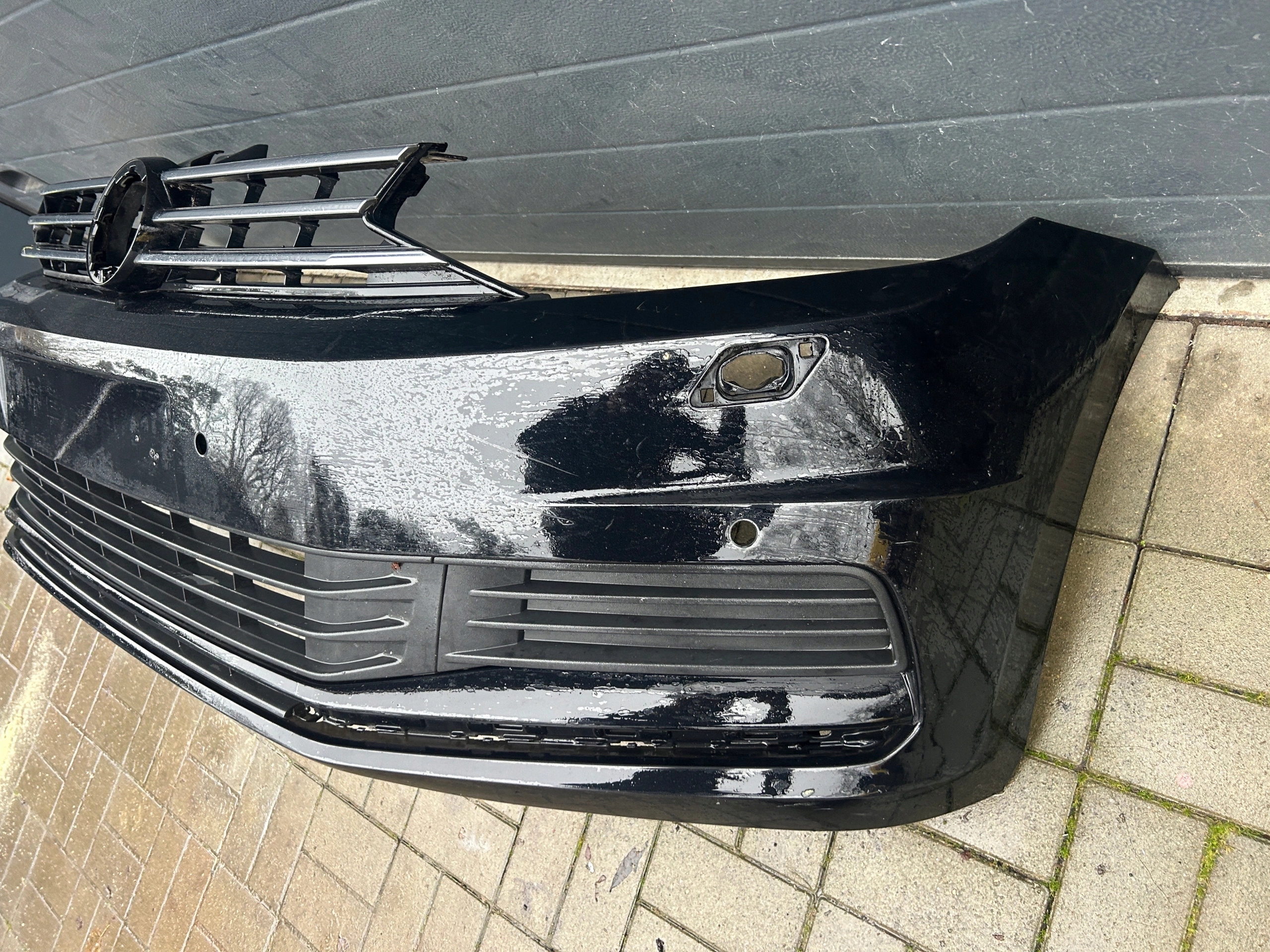 Vw Touran 5TA 3 III 16- bumper front front