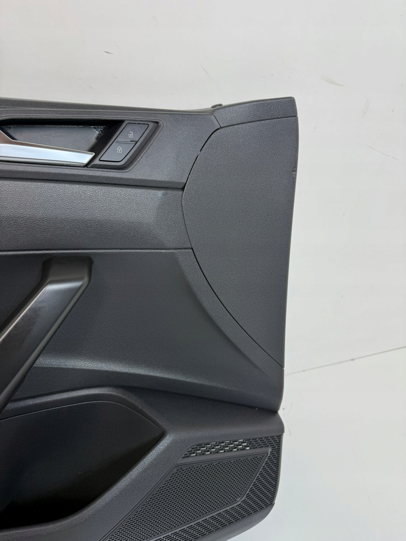 VW POLO VI 2G side front left 2G4867011Q