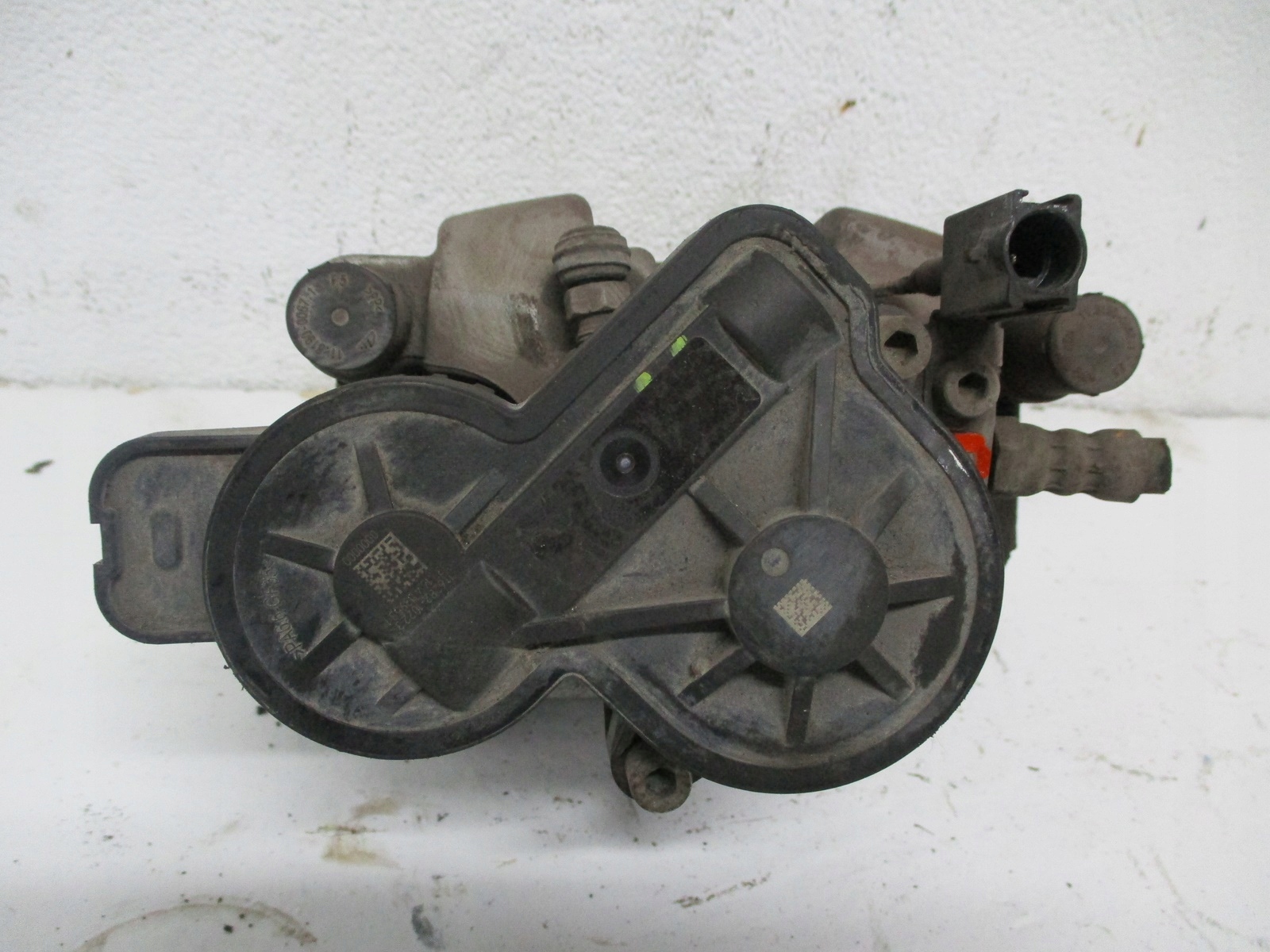 caliper calipers ALFA ROMEO GIULIA 2,2 JTD rear part rear.