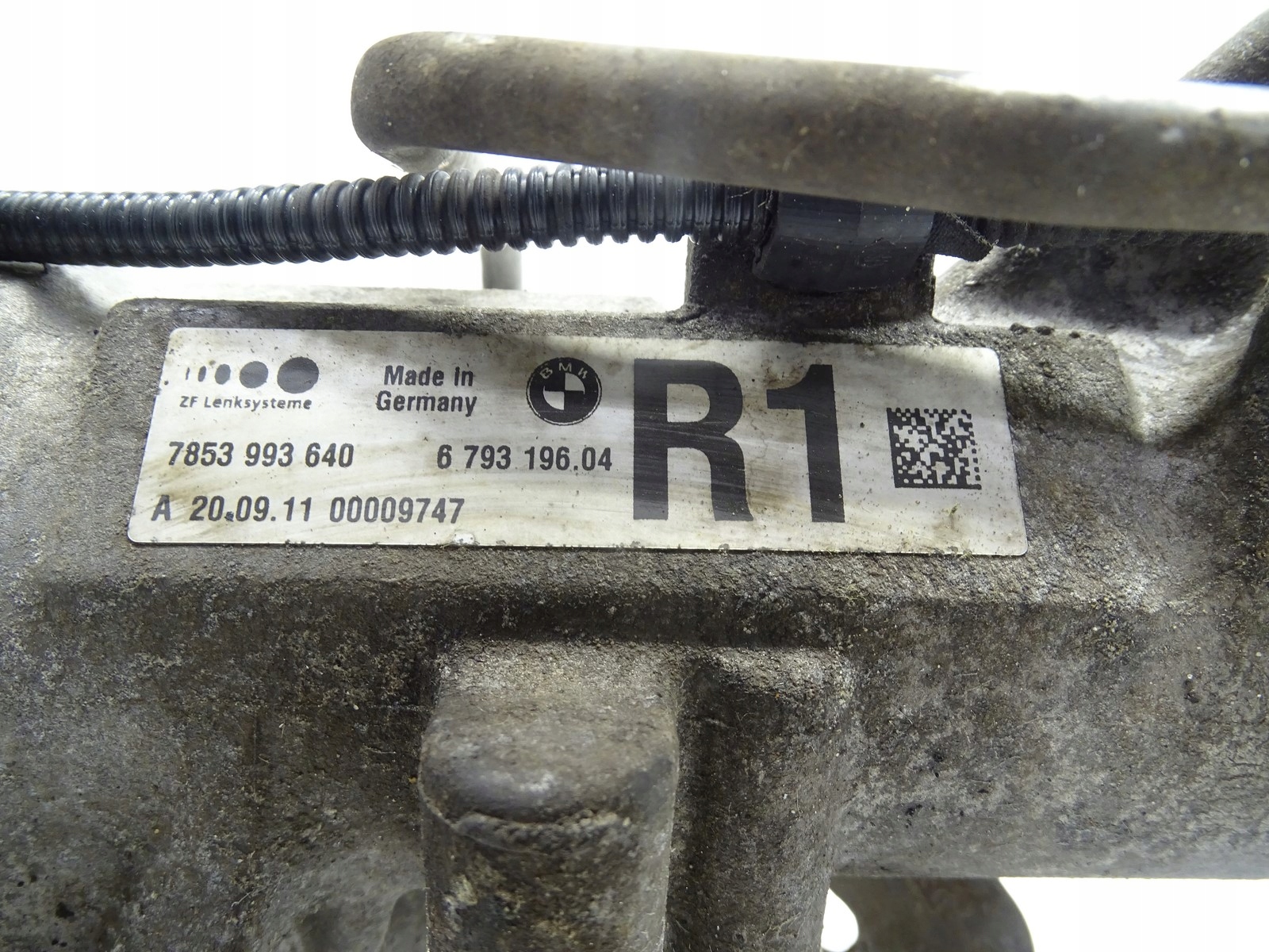 servo control BMW F01 F02 6793196 UK