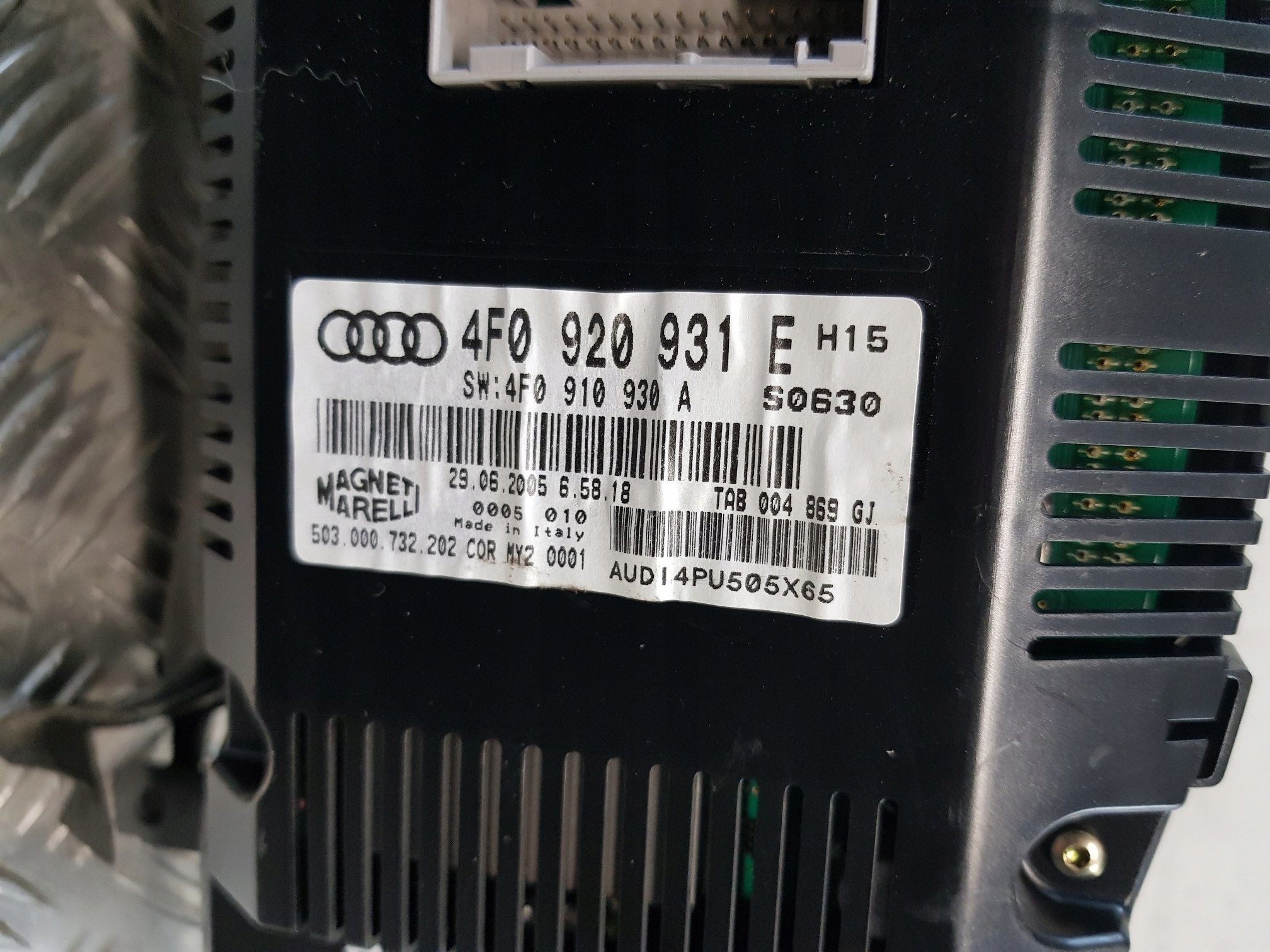 dials 4F0920931E + display NAVI 4F0919603B AUDI A6 C6 3.2 V6 05R