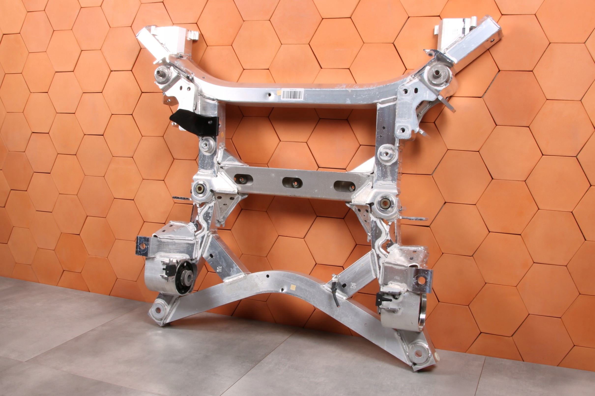 BMW iX I20 XE2 subframe axle beam suspension beam front 6893165 31 km !!!