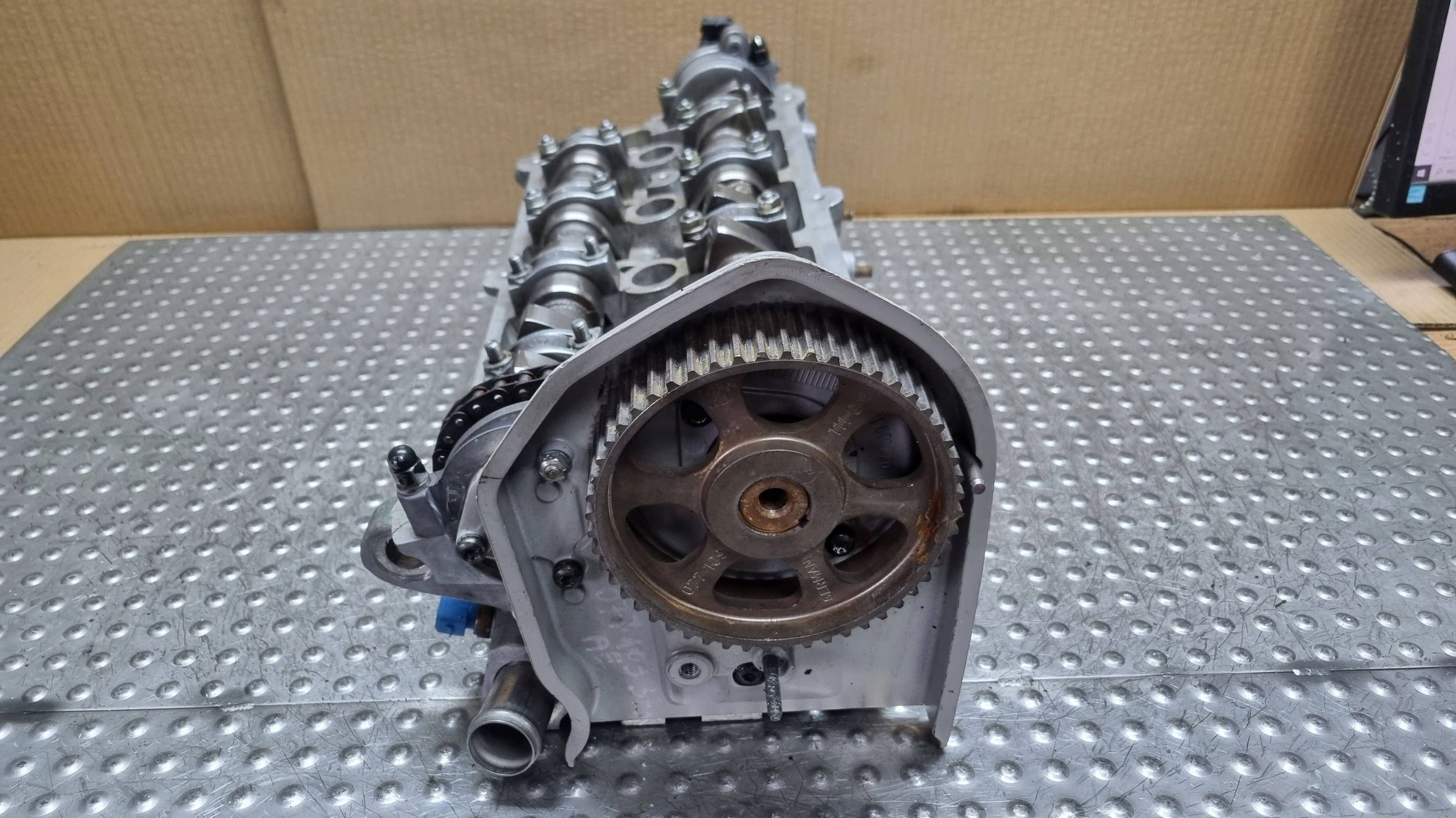 TESTATA Motore 077103373AE AUDI A8 D2 3.7 4.2 V8