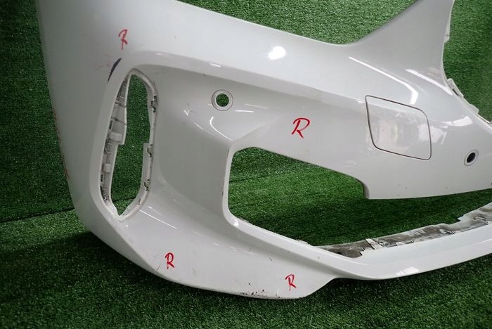 BMW F40 1 M-Paket Frontstoßstange vorne