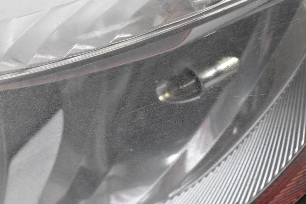 REFLEKTOR left light front EU 247831-00 SKODA ROOMSTER 06-10