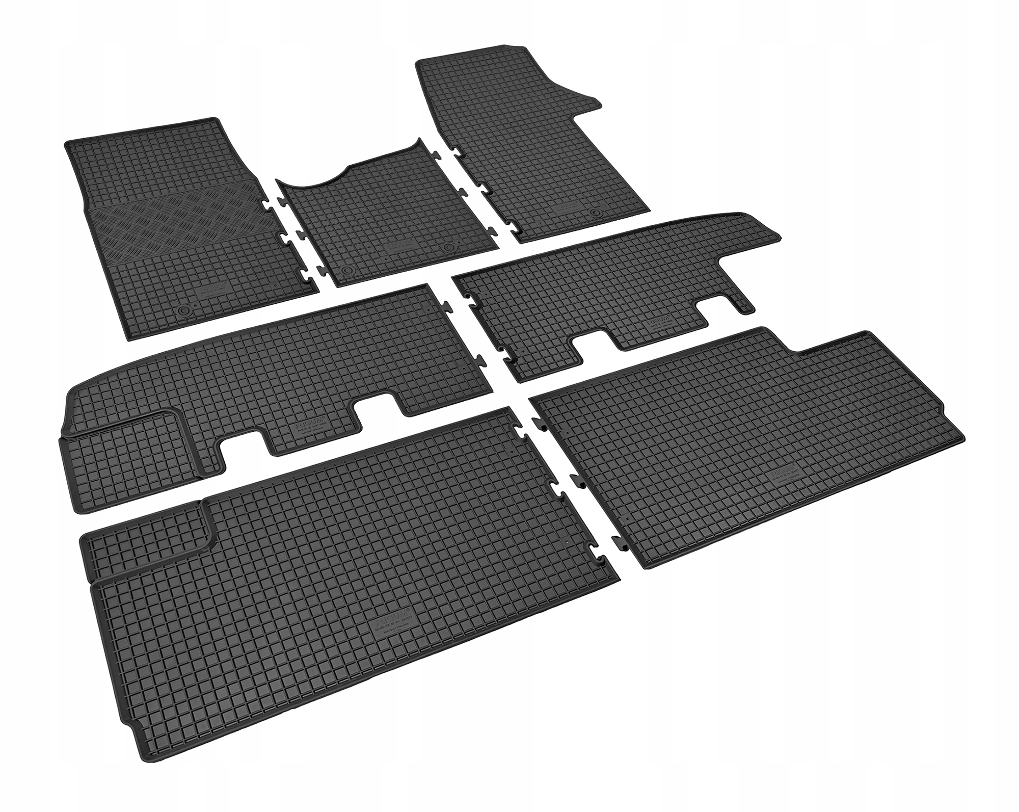 Dywaniki Renault Trafic 3rzędy bez nawiewu od 2014-/od 2021- Stan opakowania oryginalne