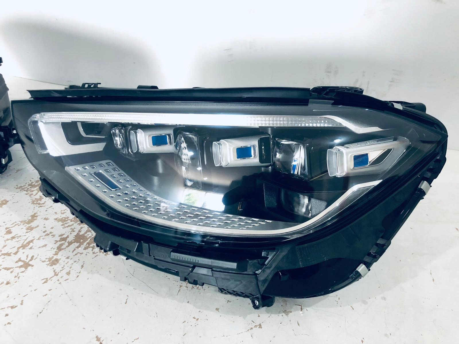 Lampa lewa Mercedes S 223 A223 W223 Digital light