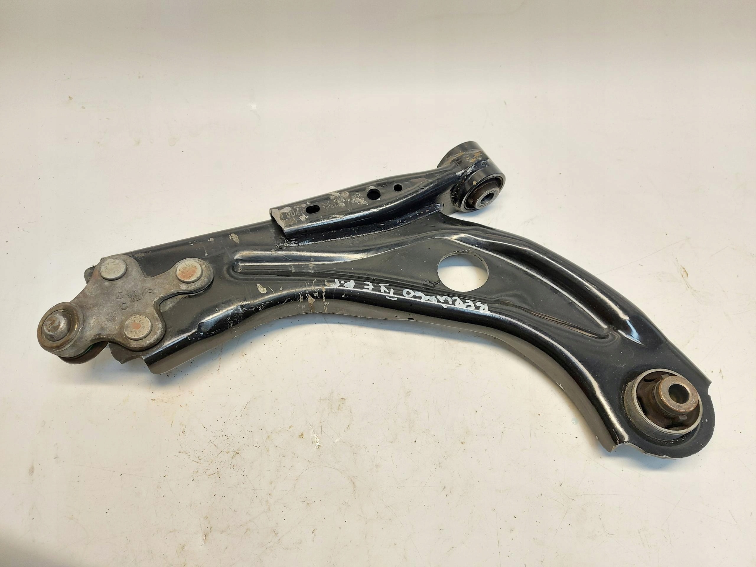Citroen E-Berlingo IV arm front right 98138522