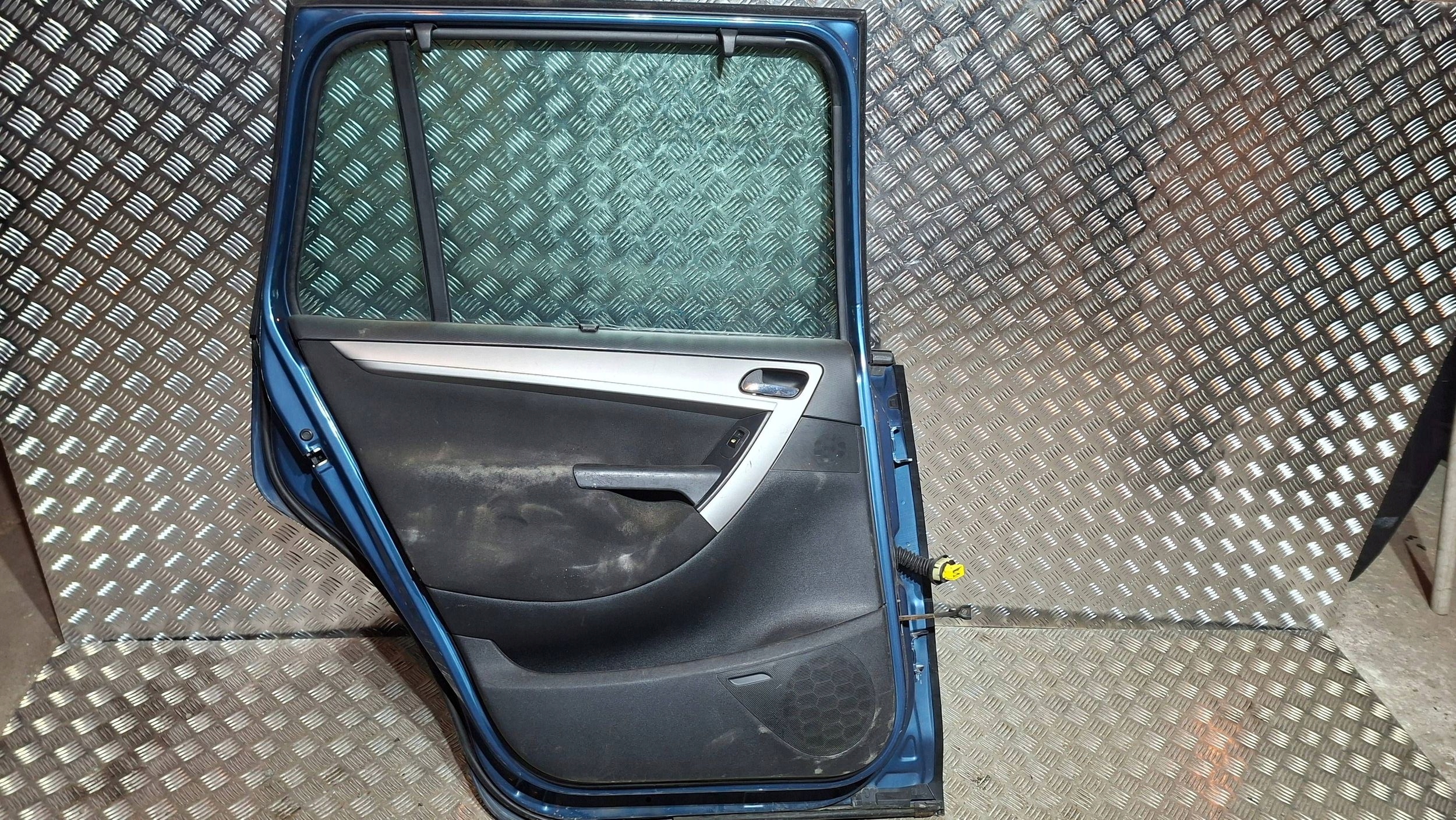 Tür links heck CITROEN C4 GRAND PICASSO und 2006