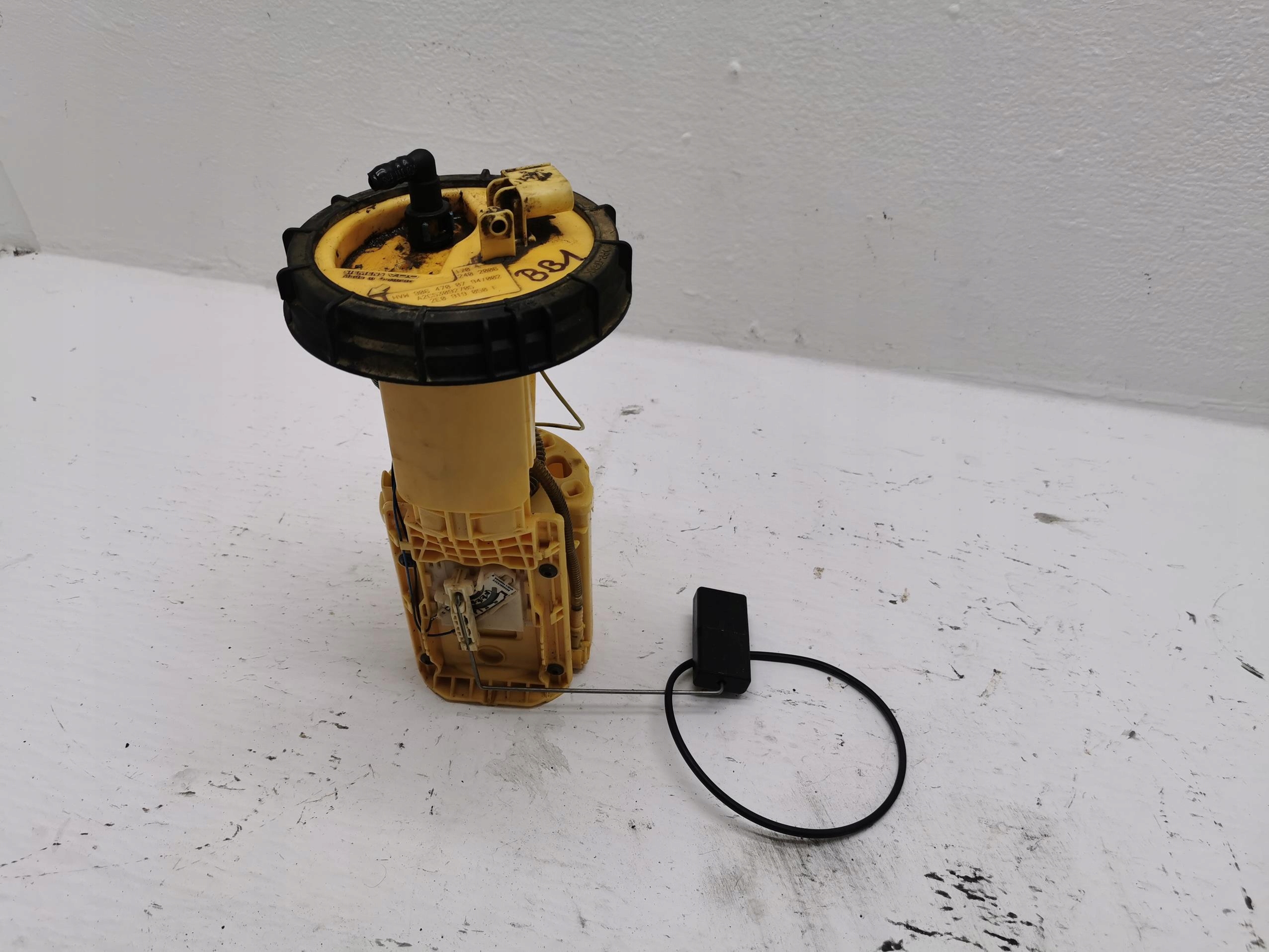 feed pump VW CRAFTER 2.5 TDI HVW 9064700794