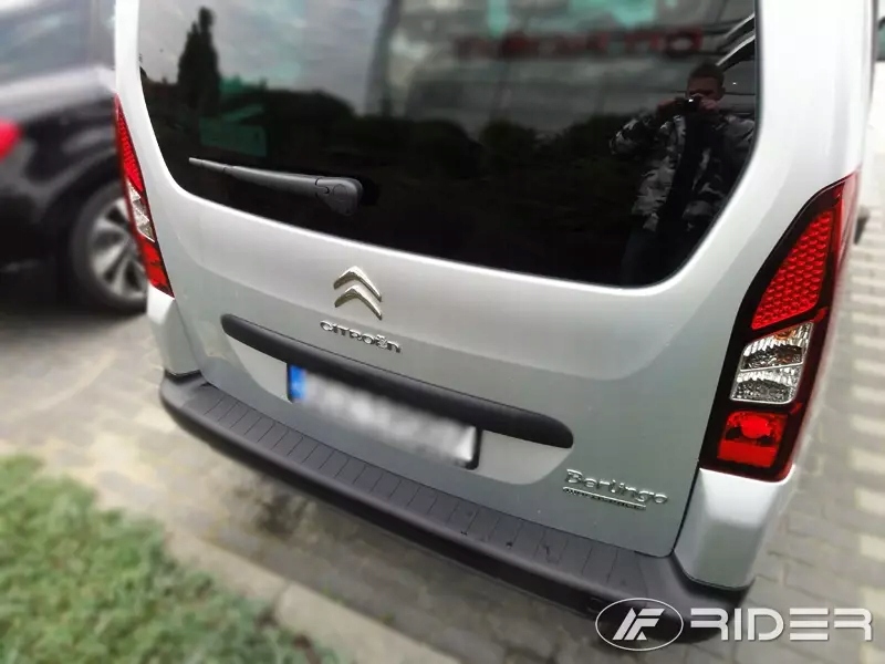 Citroen Berlingo II 2008-18 nakładka na zderzak Strona zabudowy tył