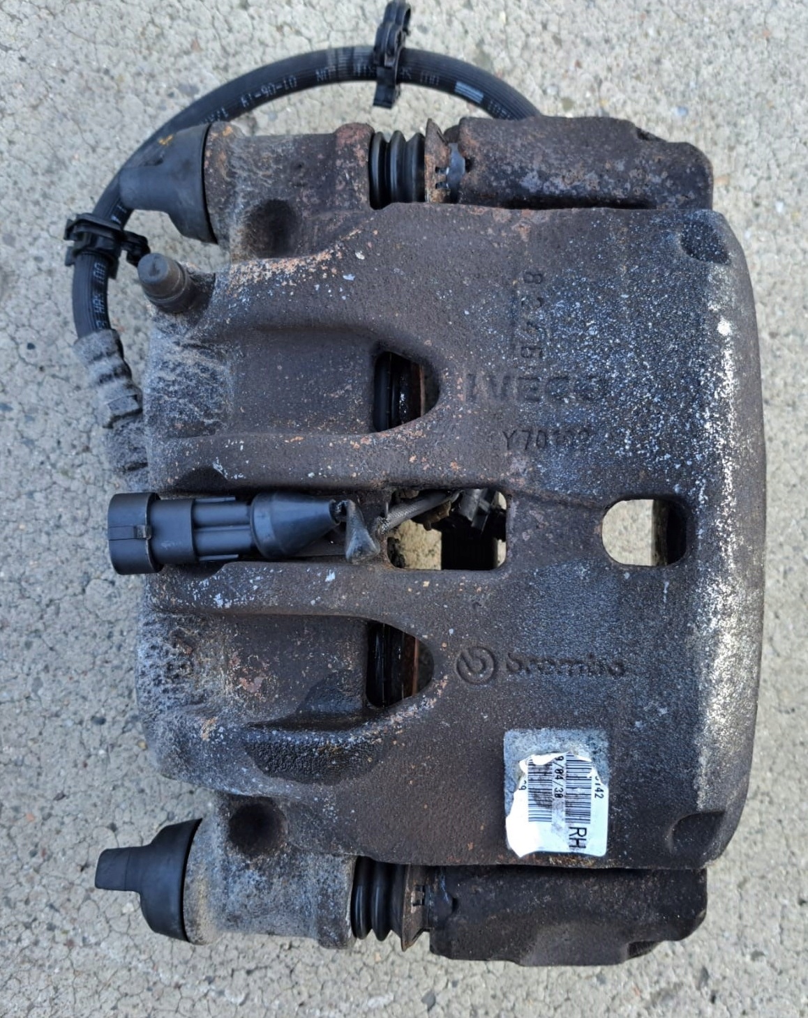 caliper brake front front right IVECO DAILY IV 2014-2019R