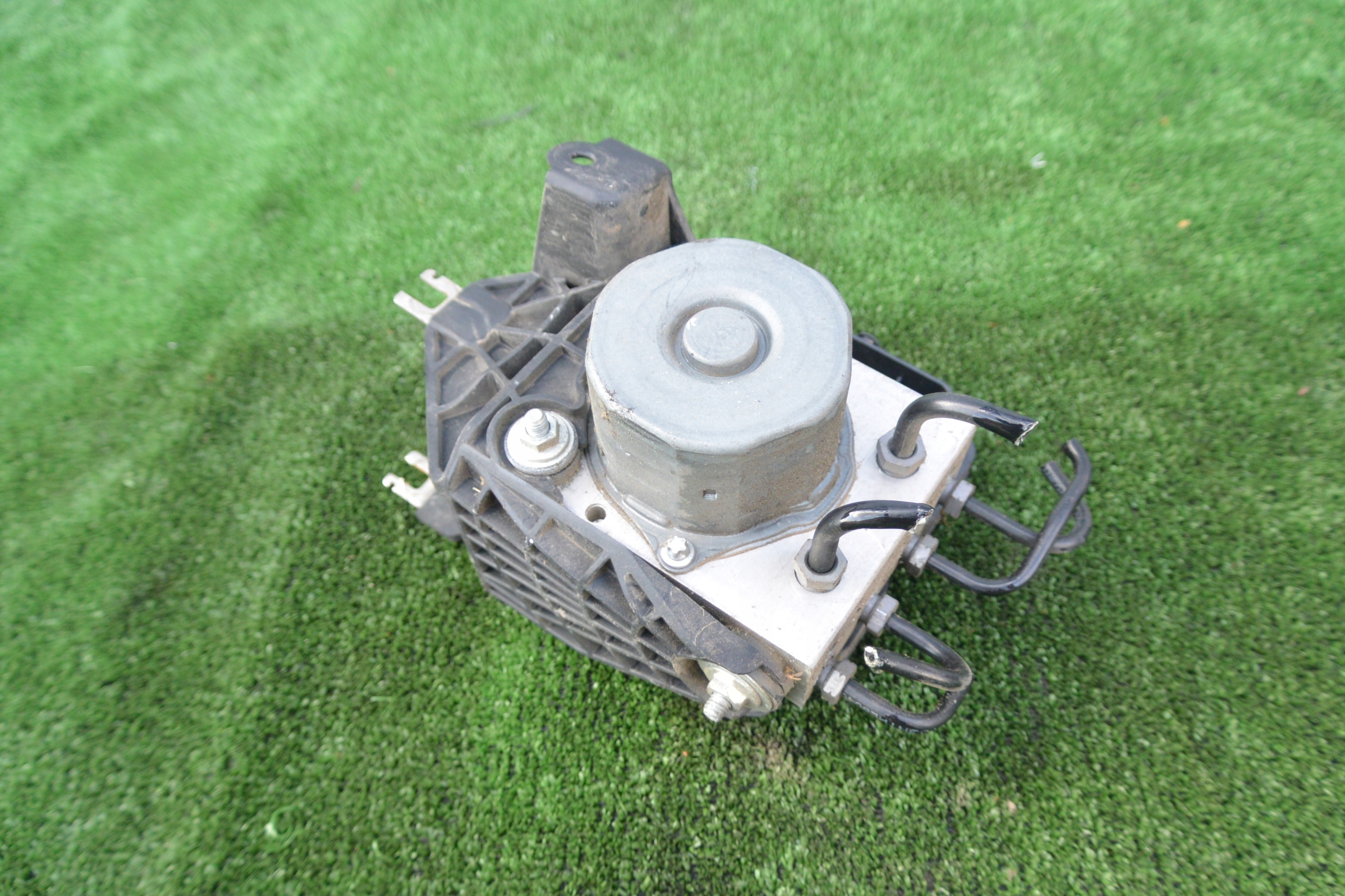 brake booster control unit ABS MERCEDES-BENZ CLA W117 W176