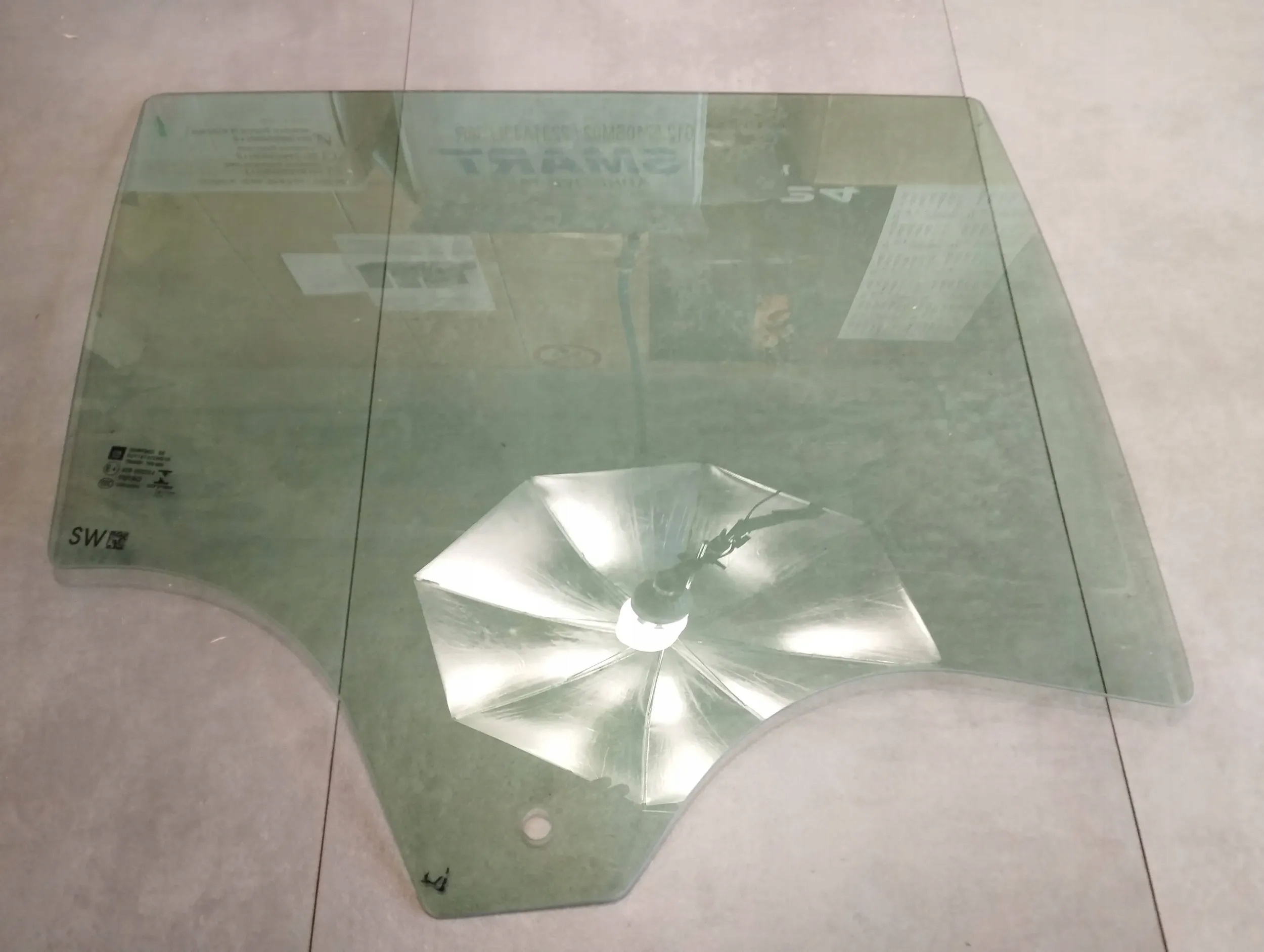 Opel Astra K 2016 KOMBI window right rear part