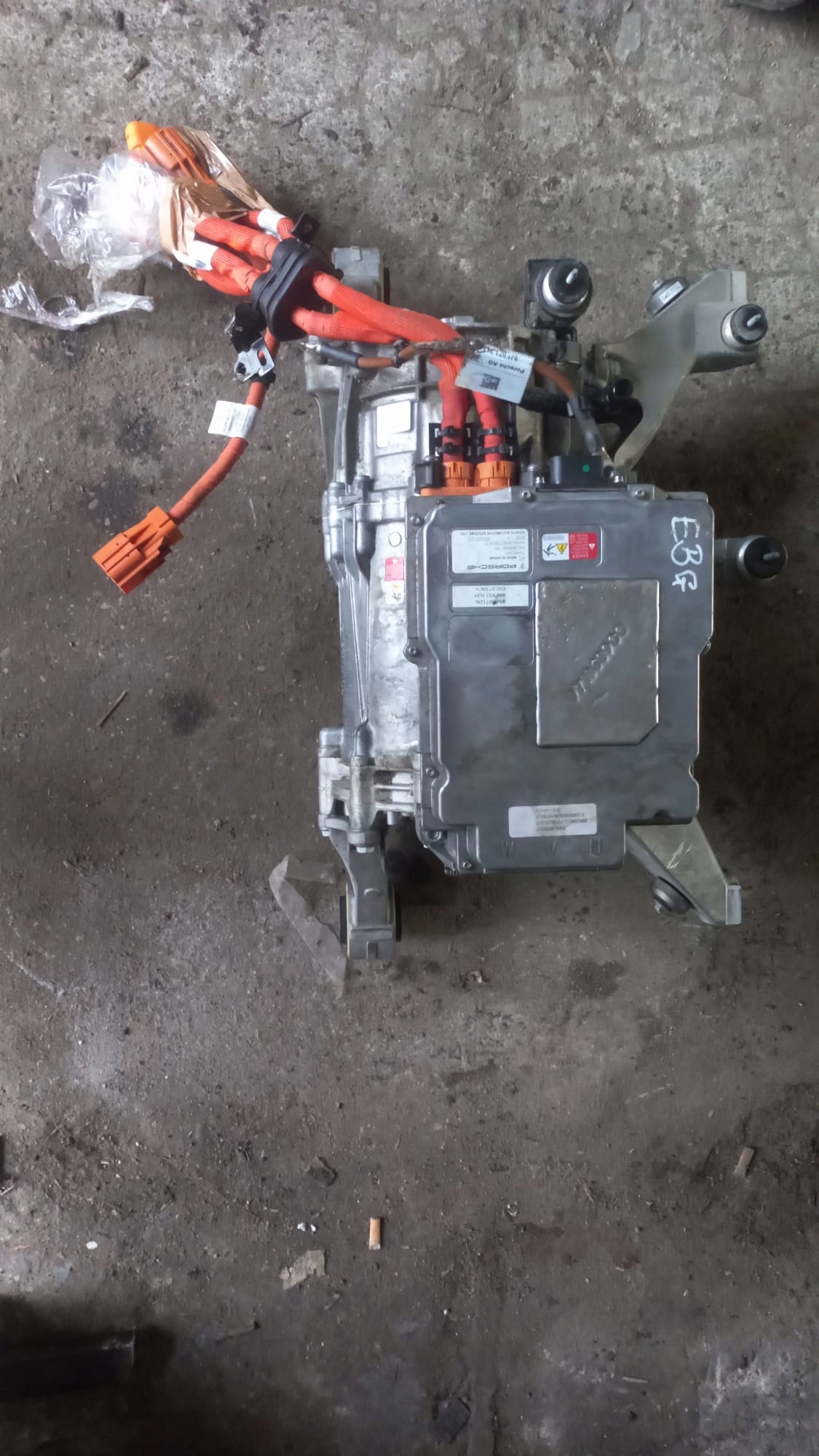 engine electrical front PORSCHE TAYCAN TURBO S AUDI ETRON GT 589Ps 1