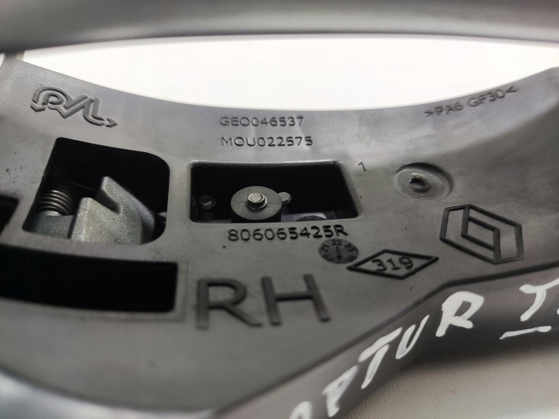 handle door right right front RENAULT CAPTUR II 2019-2024 806065425R