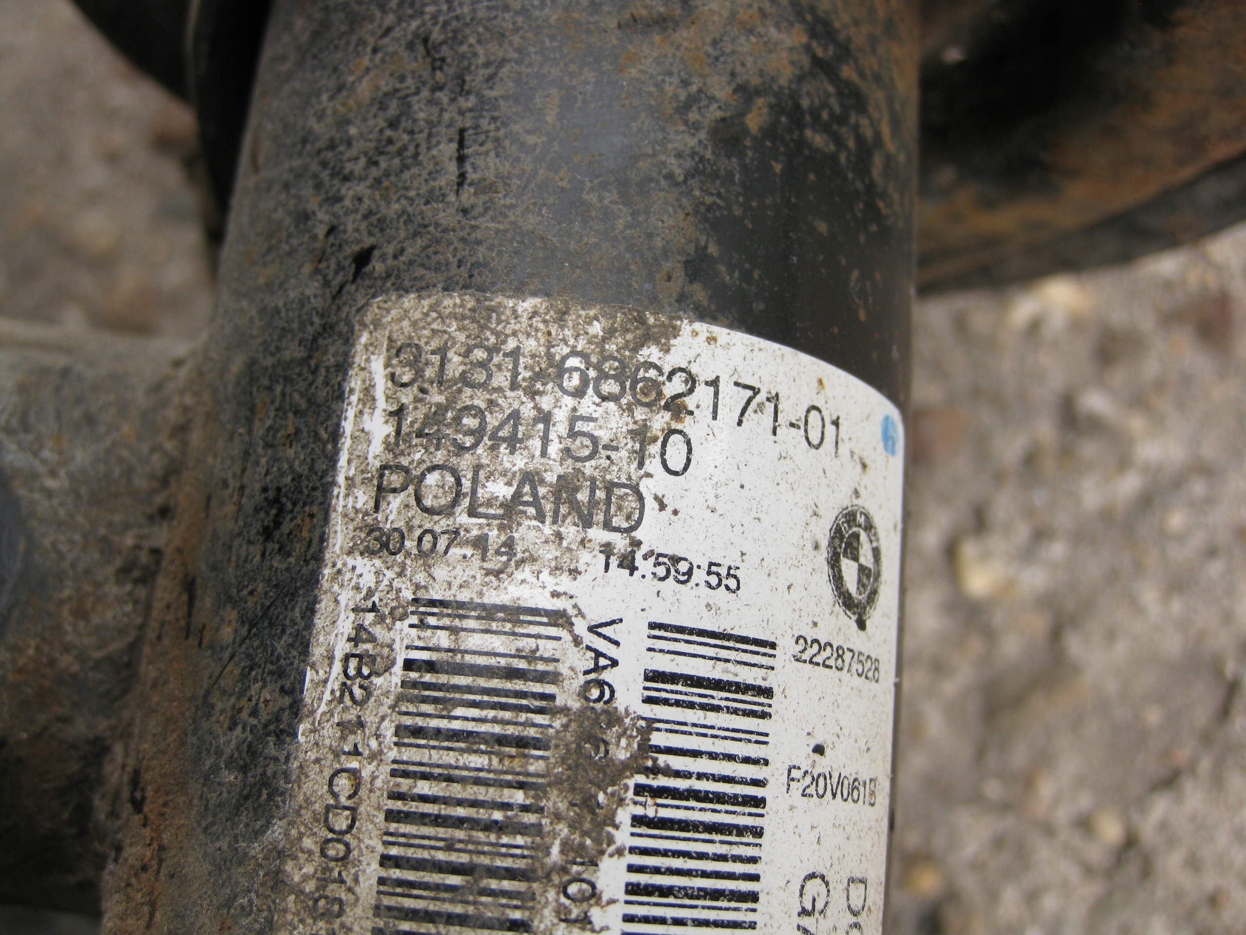 BMW F20 1.6i 14R McPherson right front 6862171