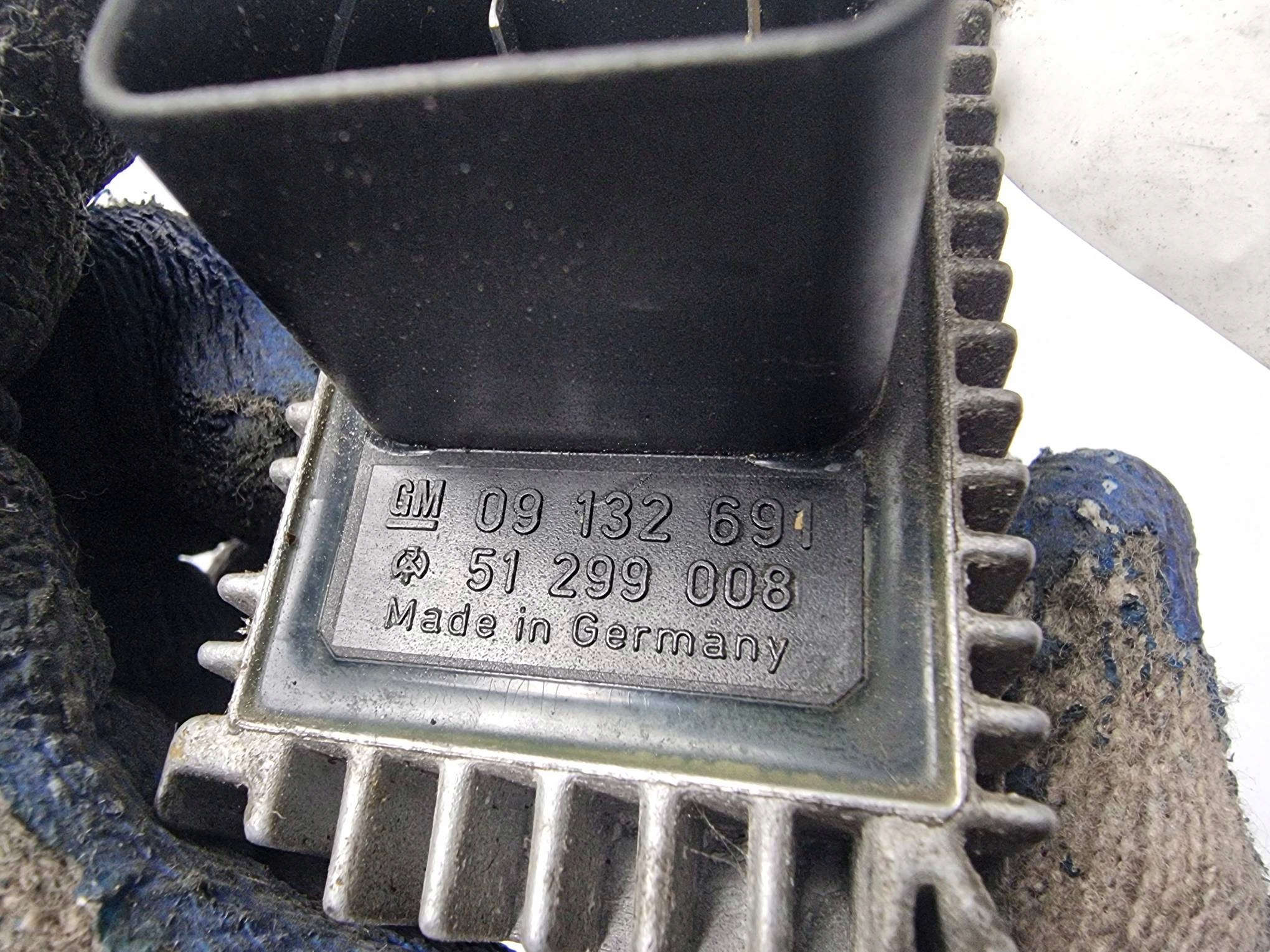 relay 09132691 OPEL ASTRA G