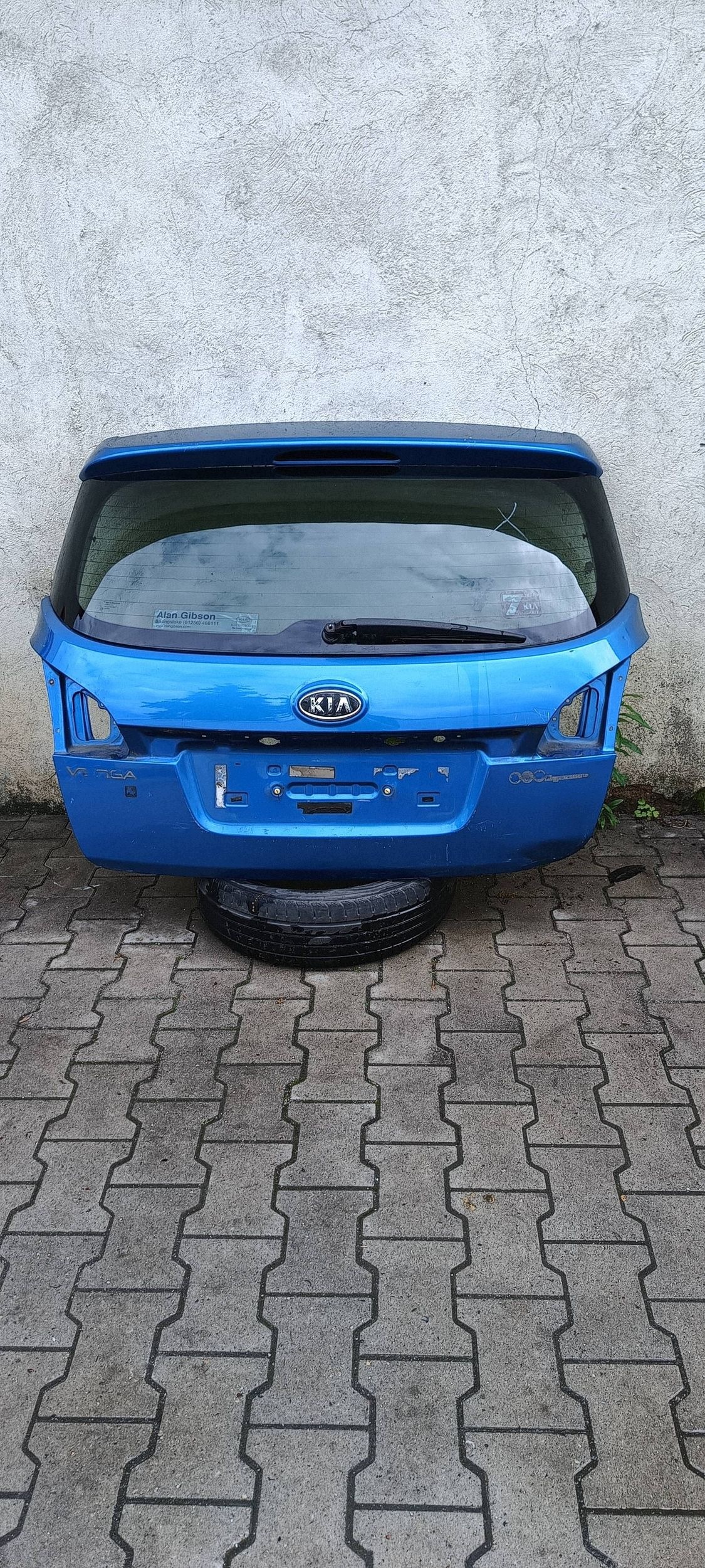 KIA VENGA boot door rear boot window rear part 2009