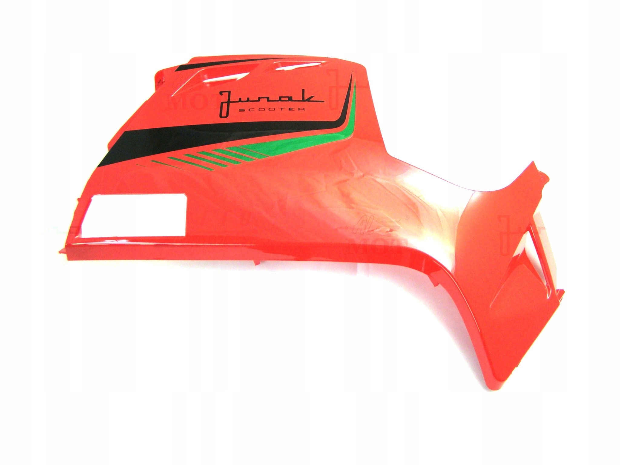 T17216 - JUNAK 806 БОКОВАЯ КРЫШКА УКАЗАТЕЛЯ ПОВОРОТА ЛЕВАЯ