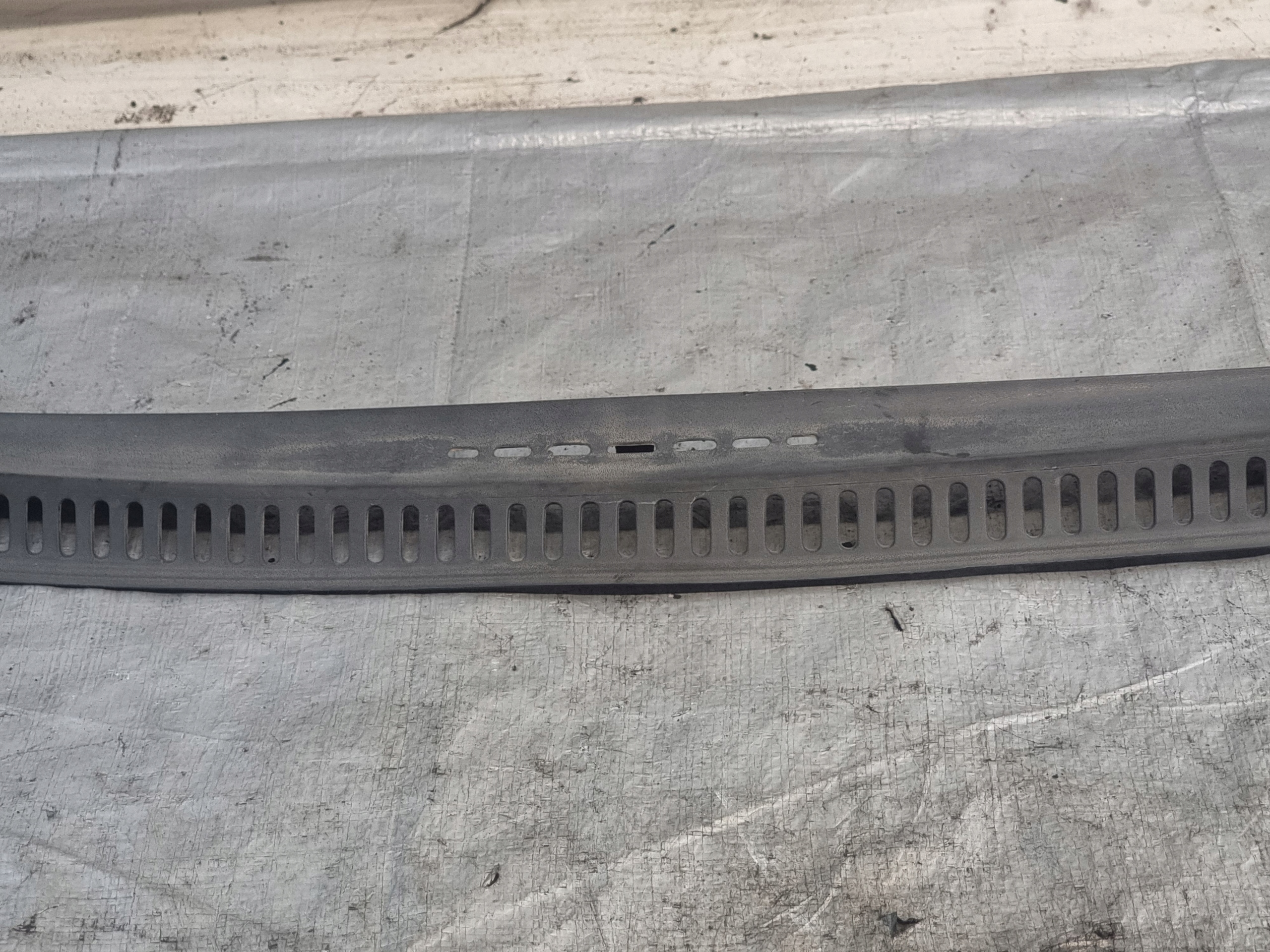 torpedo OE 5P0853185C SEAT ALTEA 05r