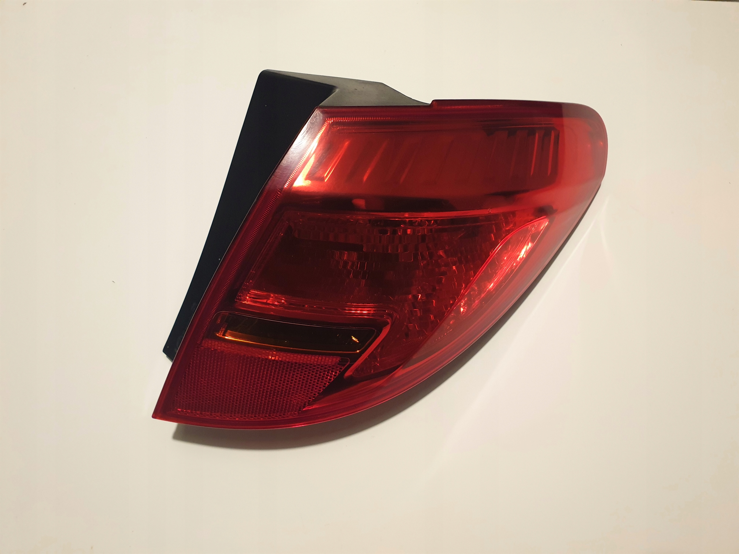 OPEL MERIVA B II LAMPA PRAWY TYL PRAWA TYLNA EU