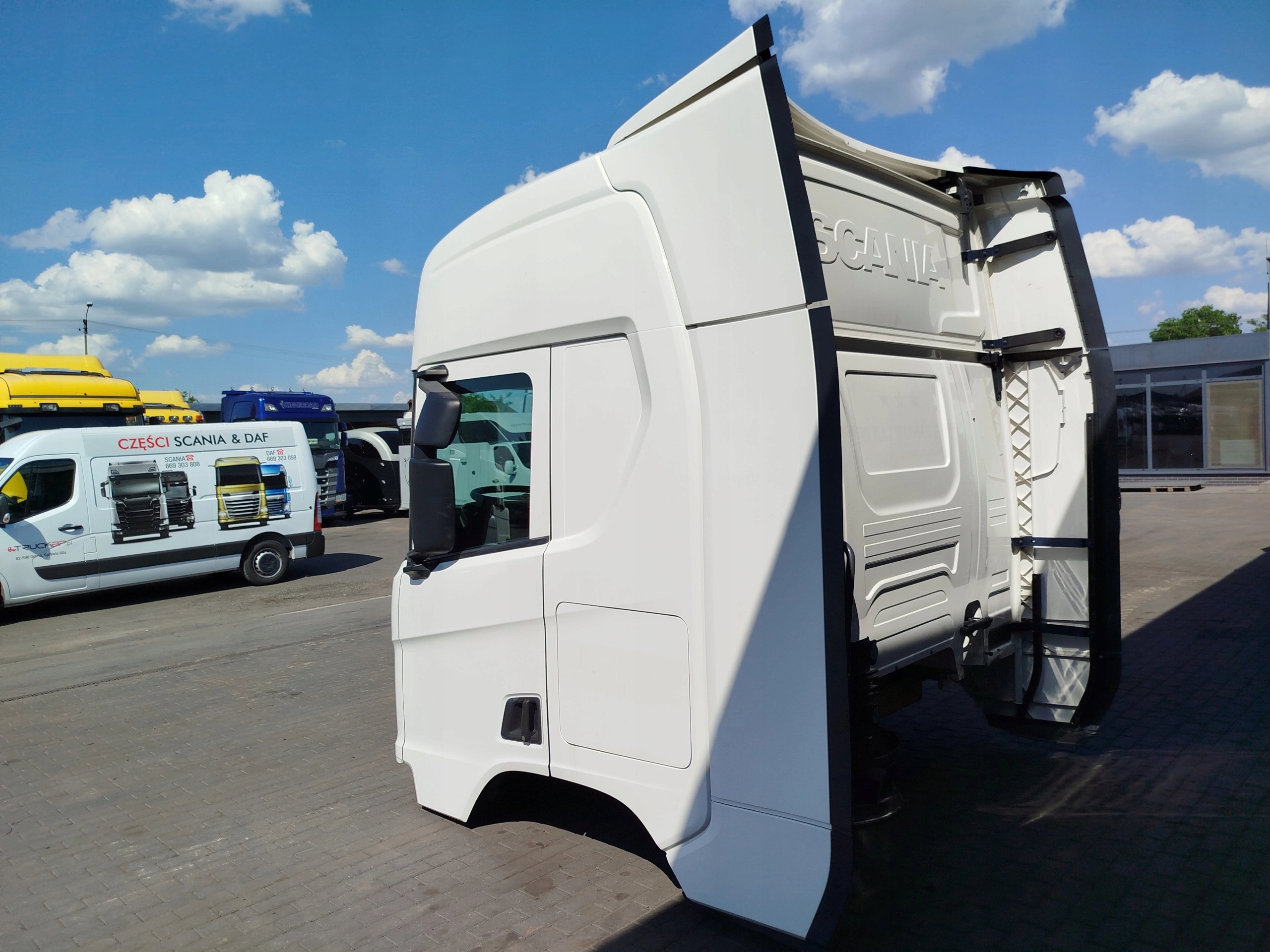 KABINA SCANIA R Kolor biały