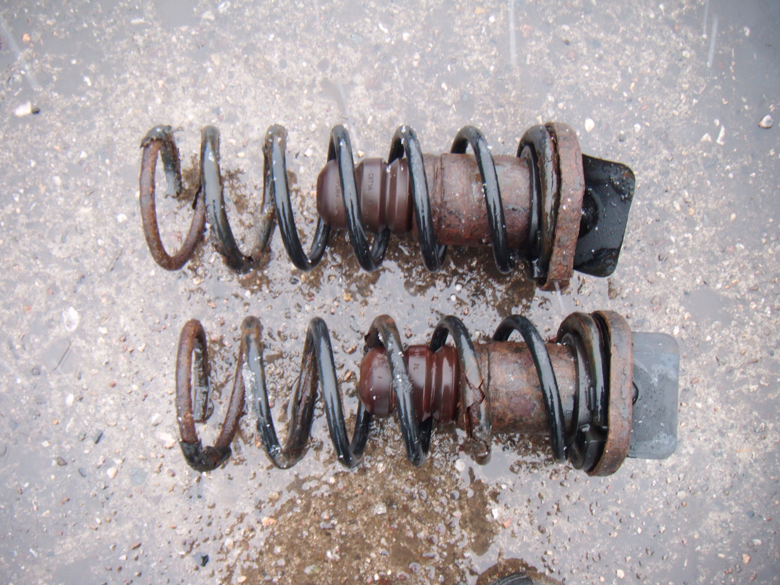 VOLVO S80 2 II 06- SPRĘŻYNY TYŁ TYLNE LEWA PRAWA