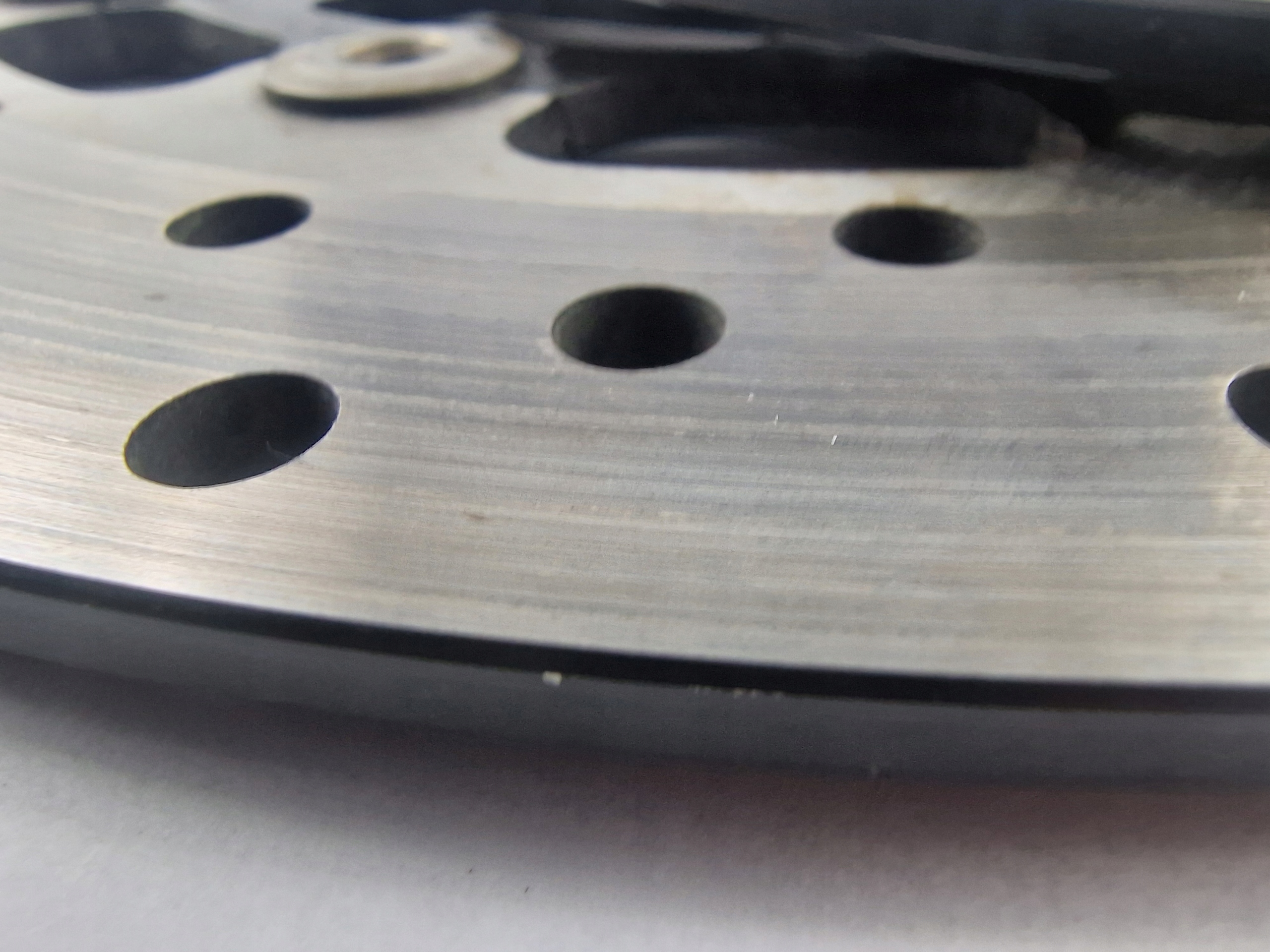 Tarcza hamulcowa przód pływająca Brembo 300/105,3/5mm BMW F800 Producent Brembo