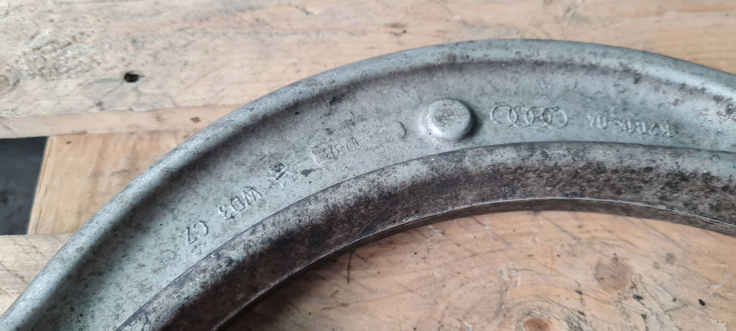 A4 B9 8W arm left front lower 8W0407695B A5 8W
