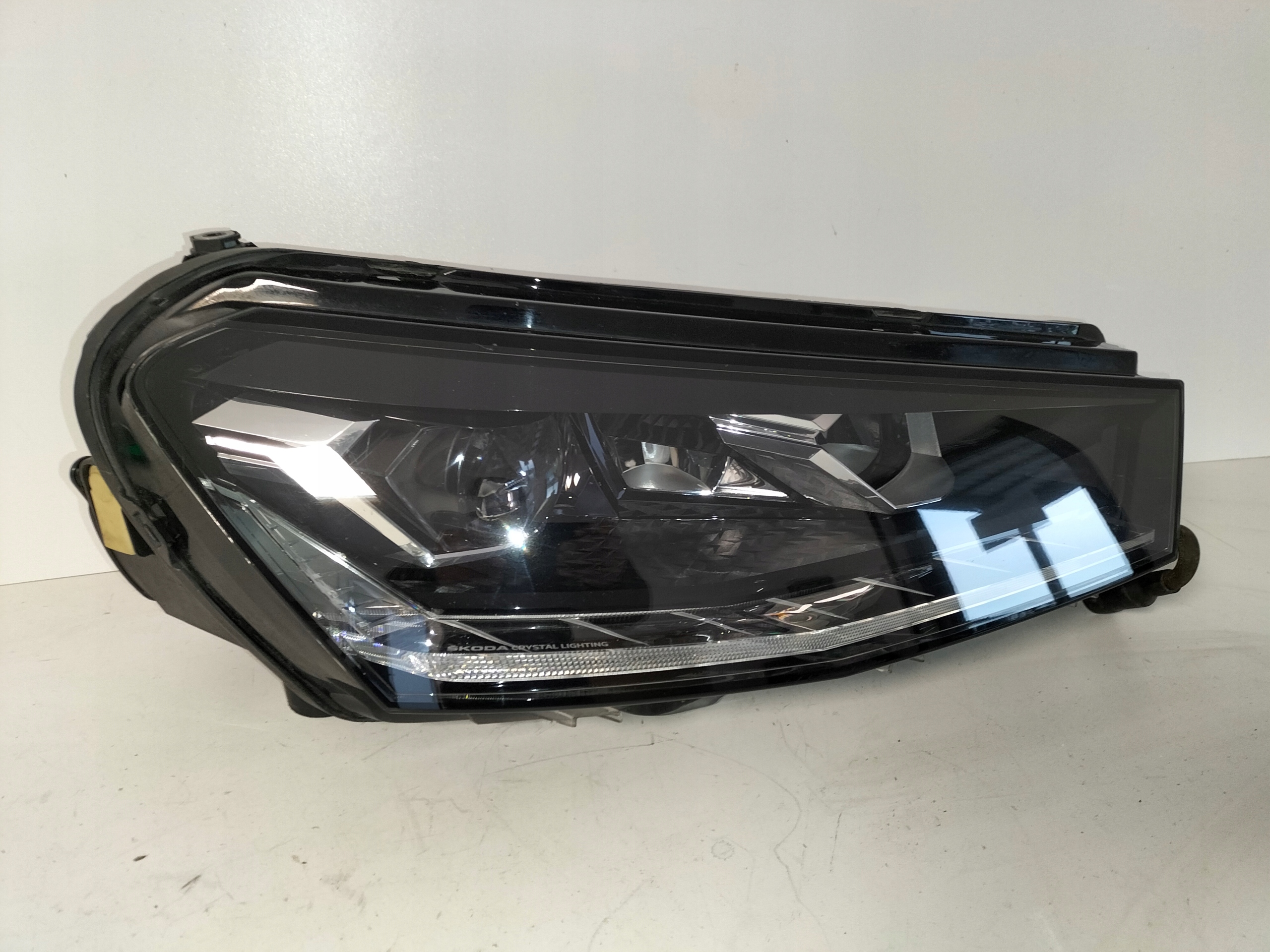 light front reflektor right SKODA FABIA 4 IV 21- FULL LED