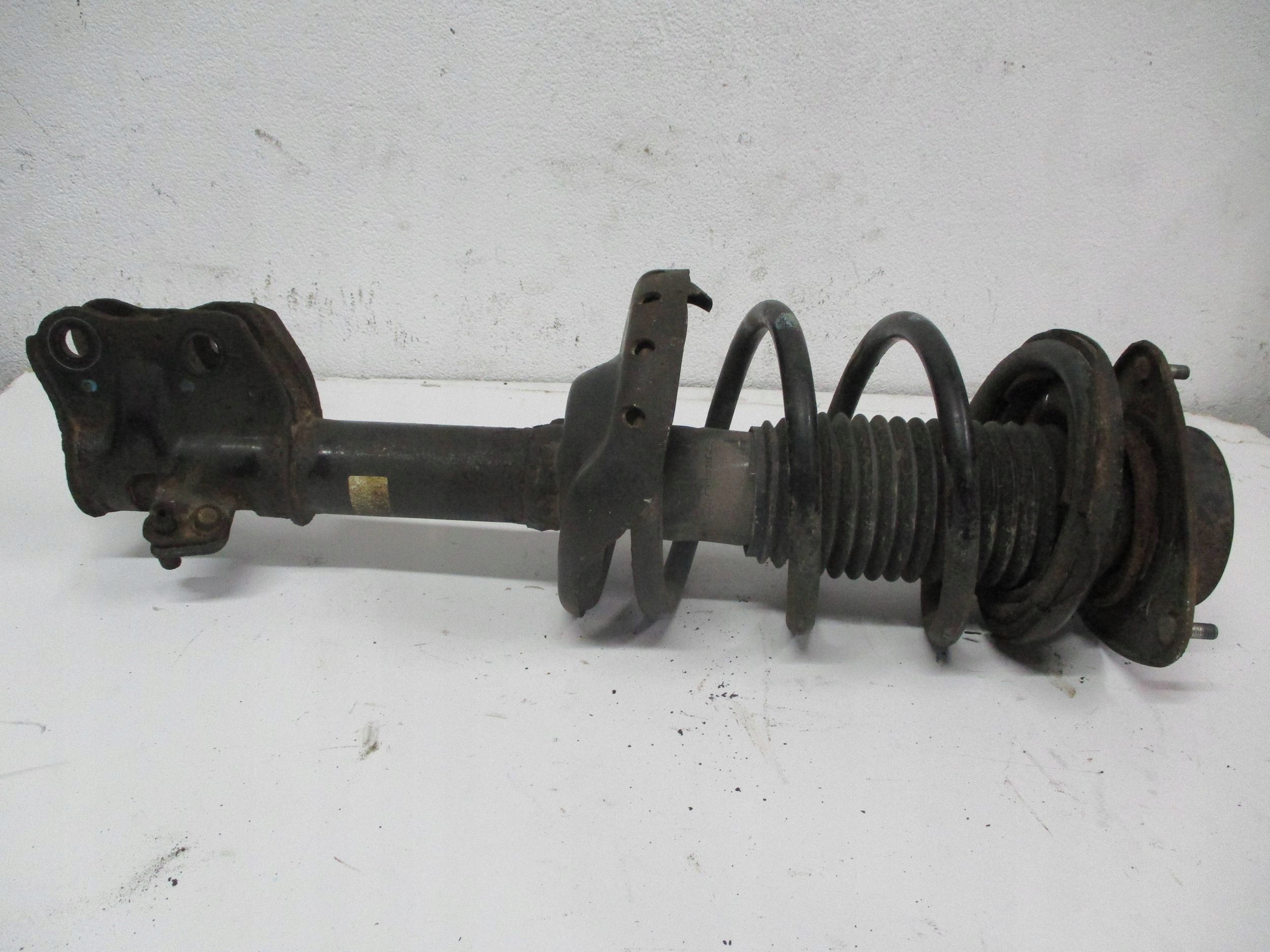 shock absorber front front left SUBARU FORESTER SH III