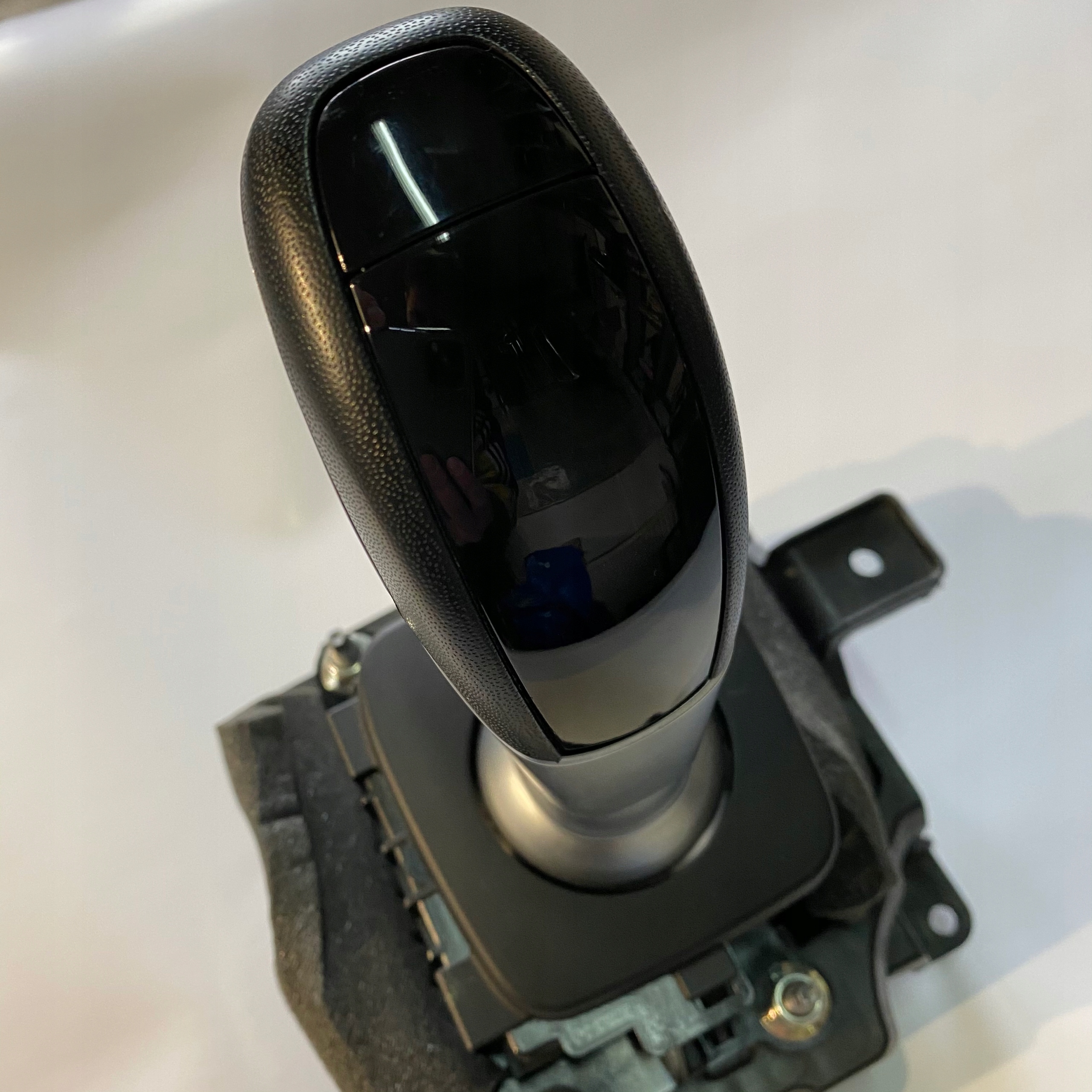 GAŁKA LEWAREK ALFA ROMEO GIULIA STELVIO 2018R. Producent części Alfa Romeo OE