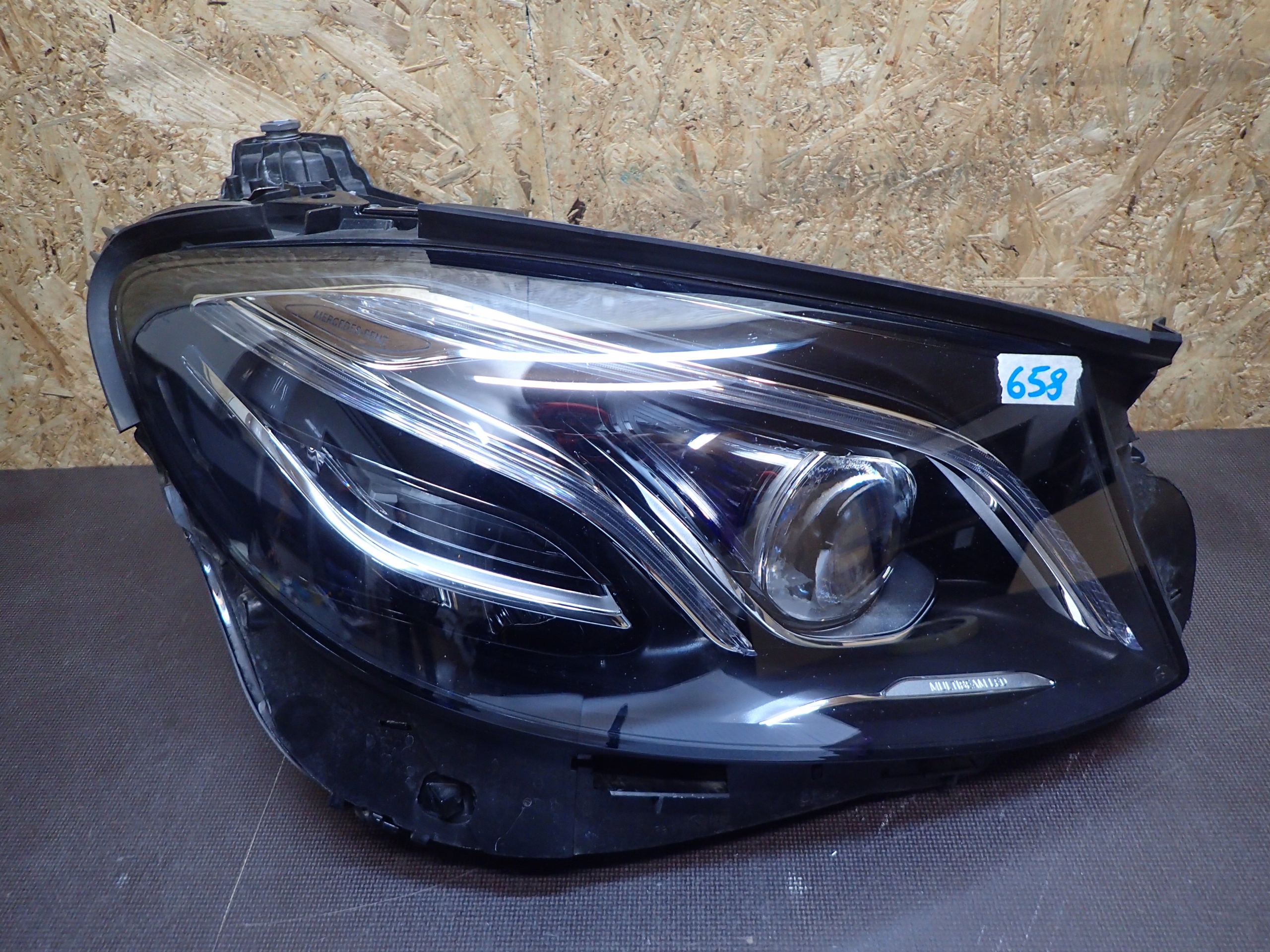LIGHT FRONT RIGHT MERCEDES E KLASA W213 MULTIBEAM