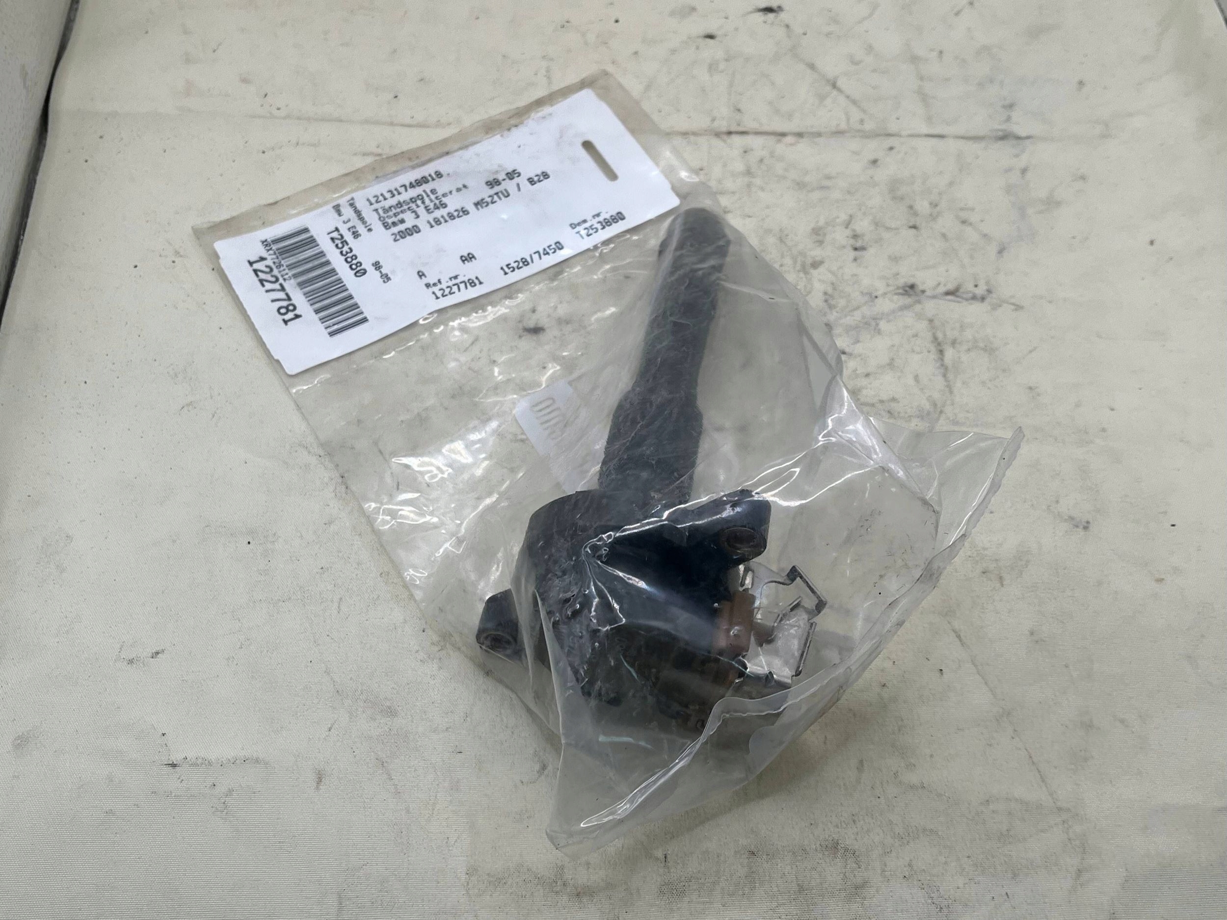 Zündspulen Zündungs- DO BMW E36 E39 E46 E31 E38 X5 E53 12131748018 !J