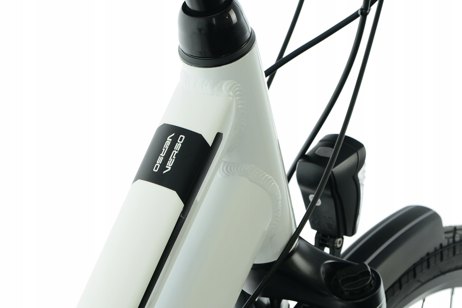 Rower Trekkingowy Kands 28 Verso V1 r19' biały SHIMANO HYDRAULIKA r25D