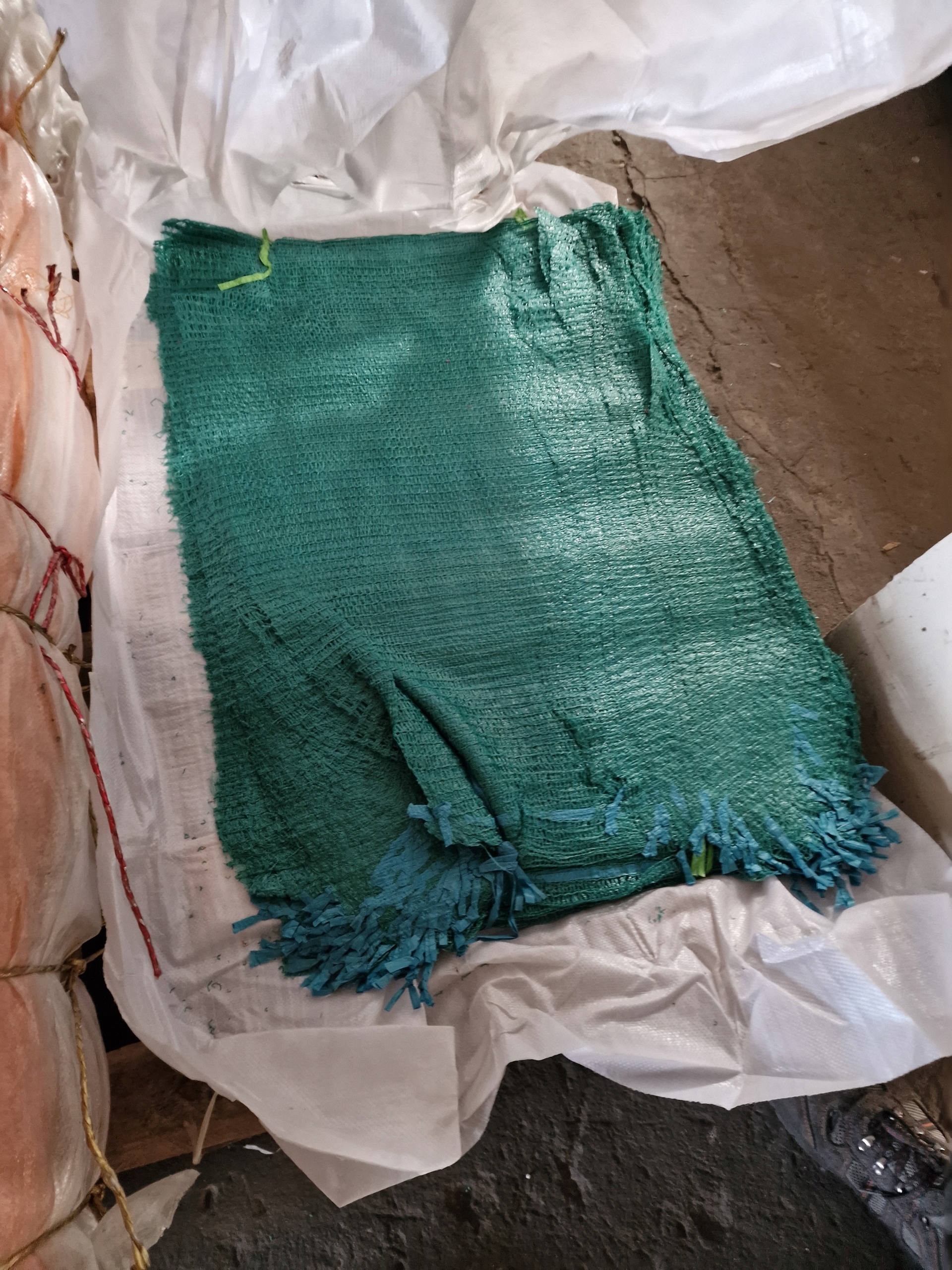 WORKI RASZLOWE cebula 30kg 100szt ZIEMNIAKI WOREK EAN (GTIN) 5904107176154