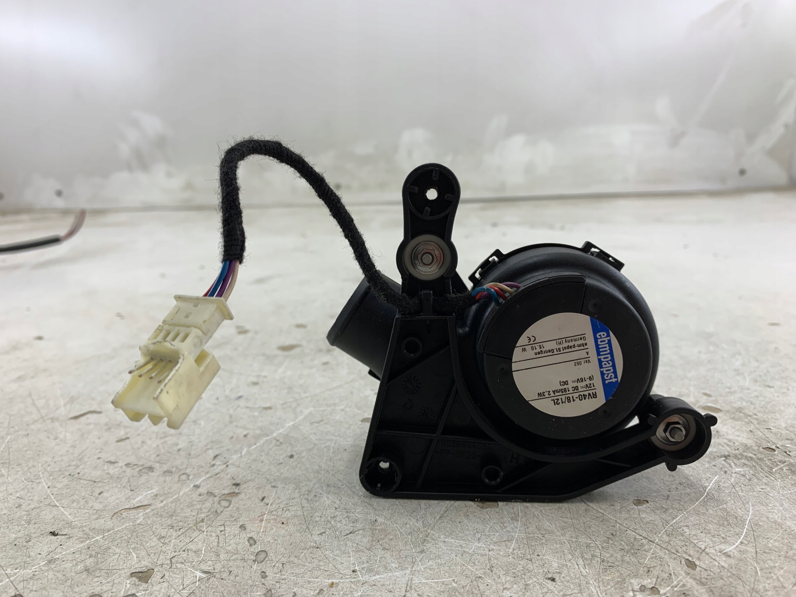 MERCEDES W212 fan heating KOMPUTEROW KOMPUTERA A2048300708