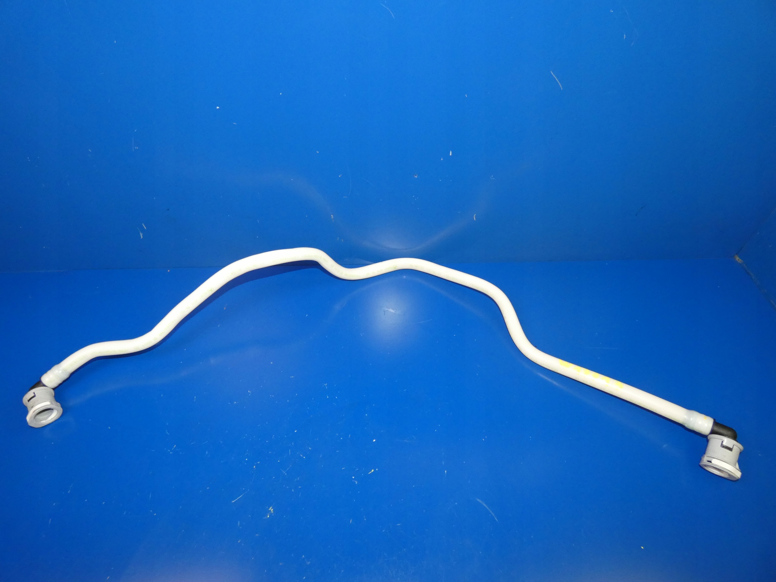 MERCEDES A W177 W247 GLA 1.3 B fuel line
