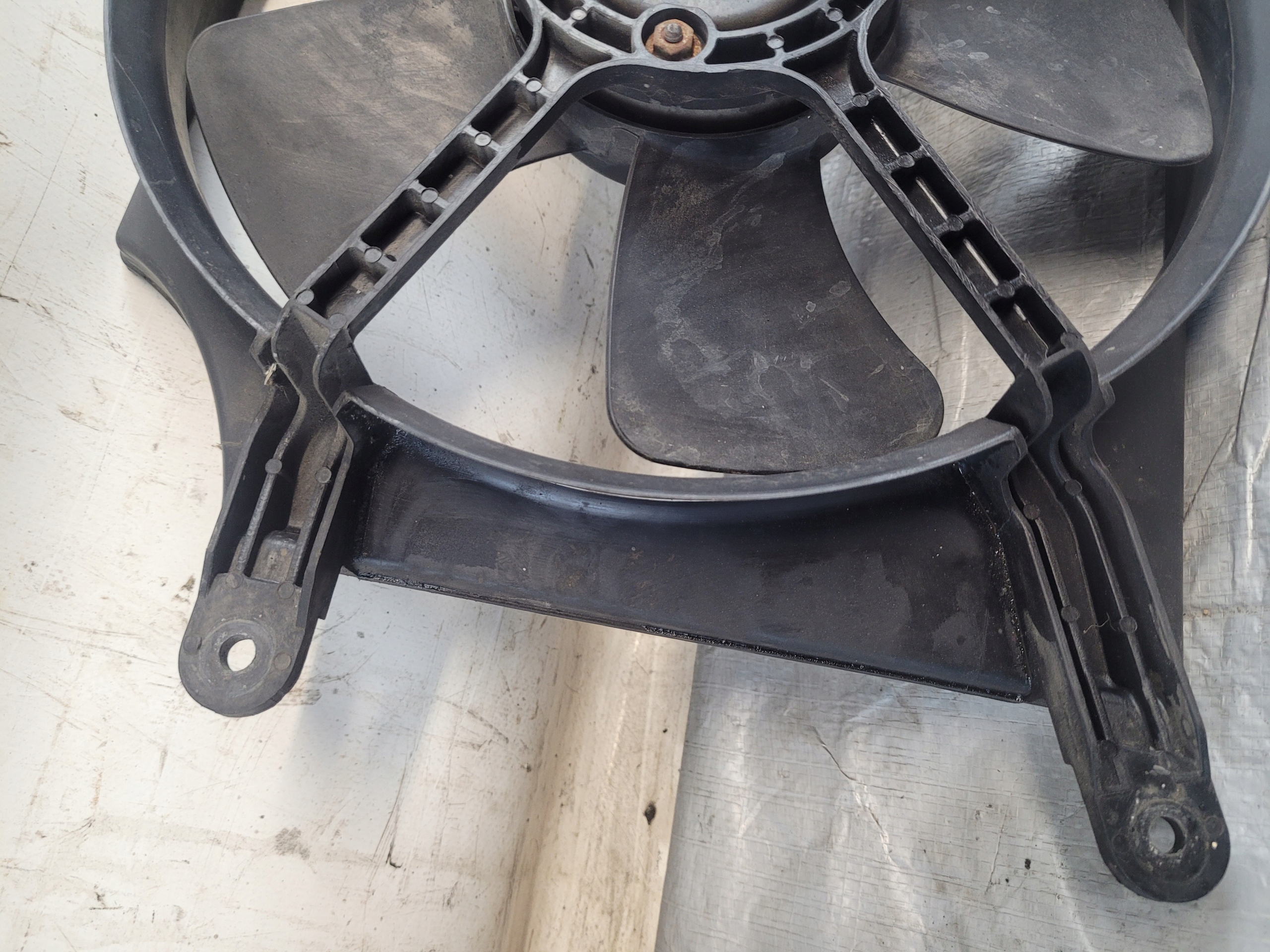 ventilátor chladiče DAEWOO REZZO TACUMA 2.0B 03r.