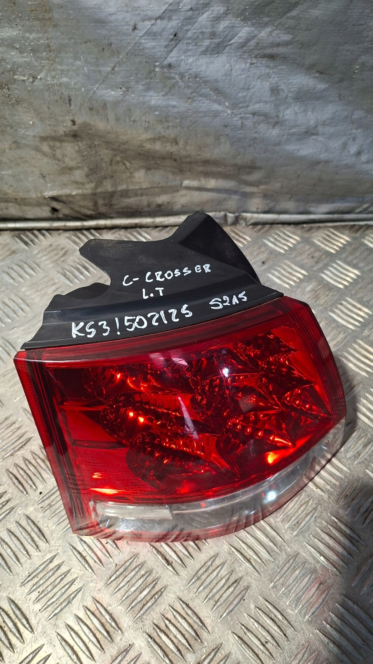 light left rear part CITROEN C-CROSSER