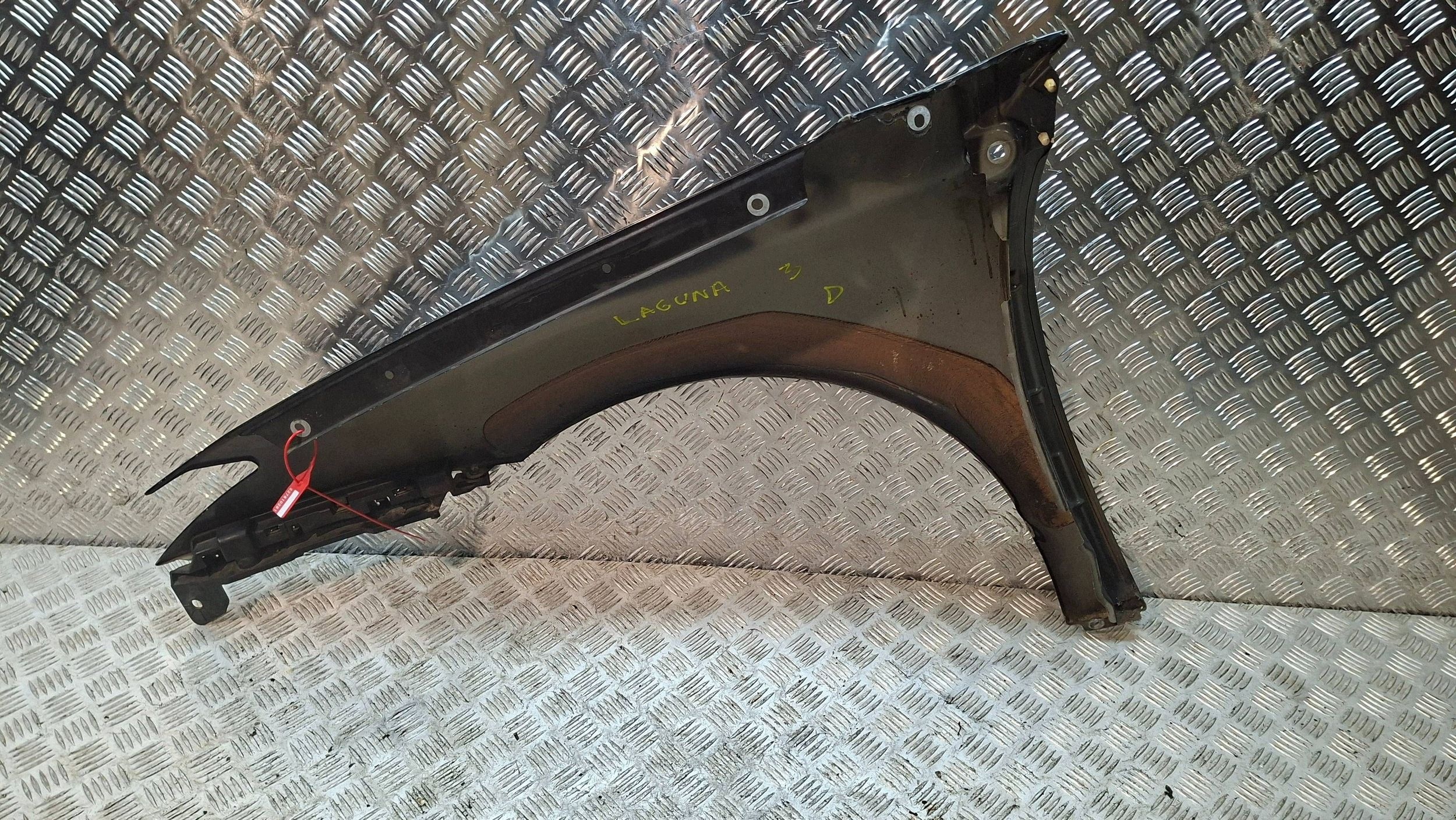 fender front right RENAULT LAGUNA III 2007-2015