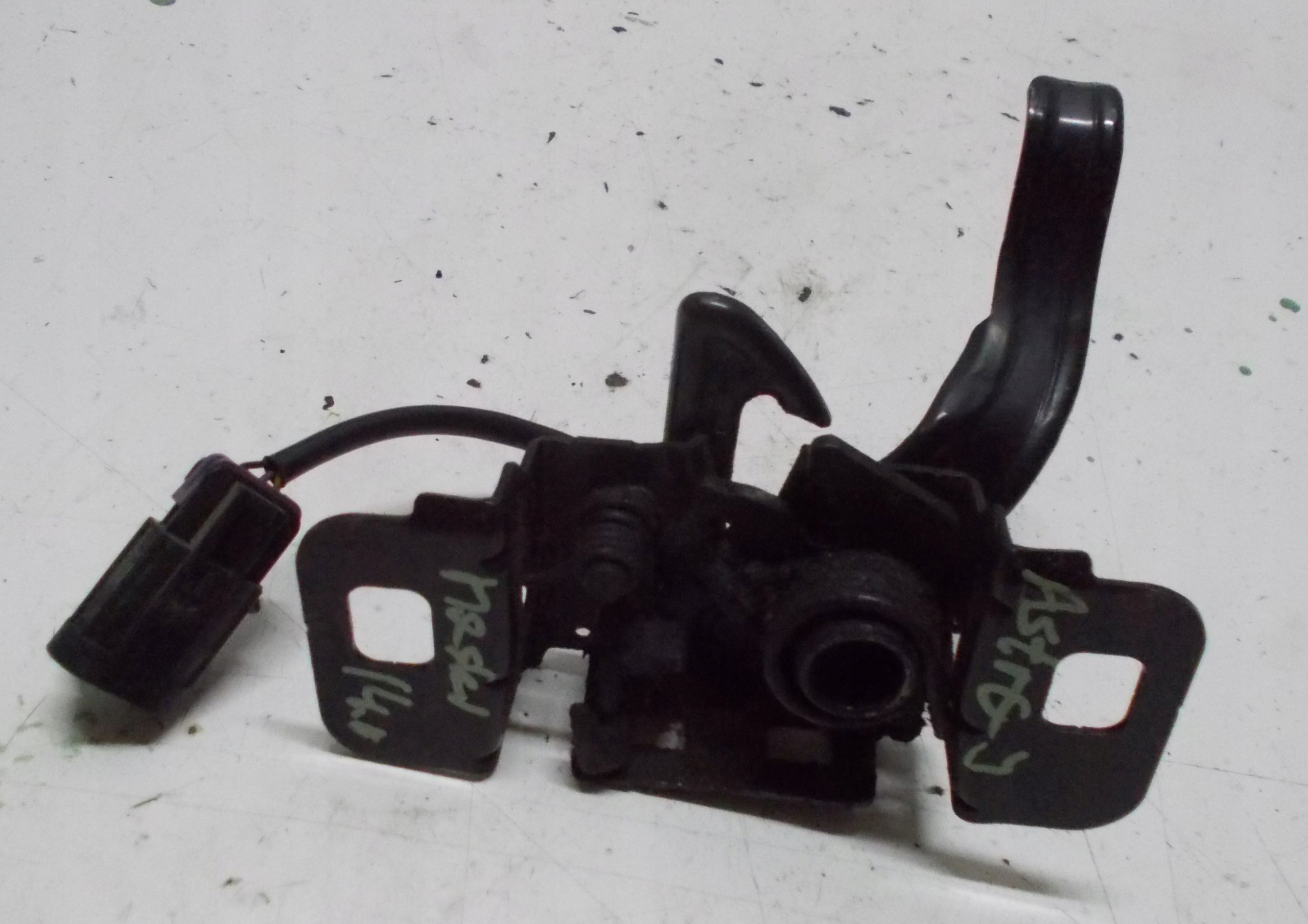 OPEL ASTRA J 14R RYGIEL hinge bonnets