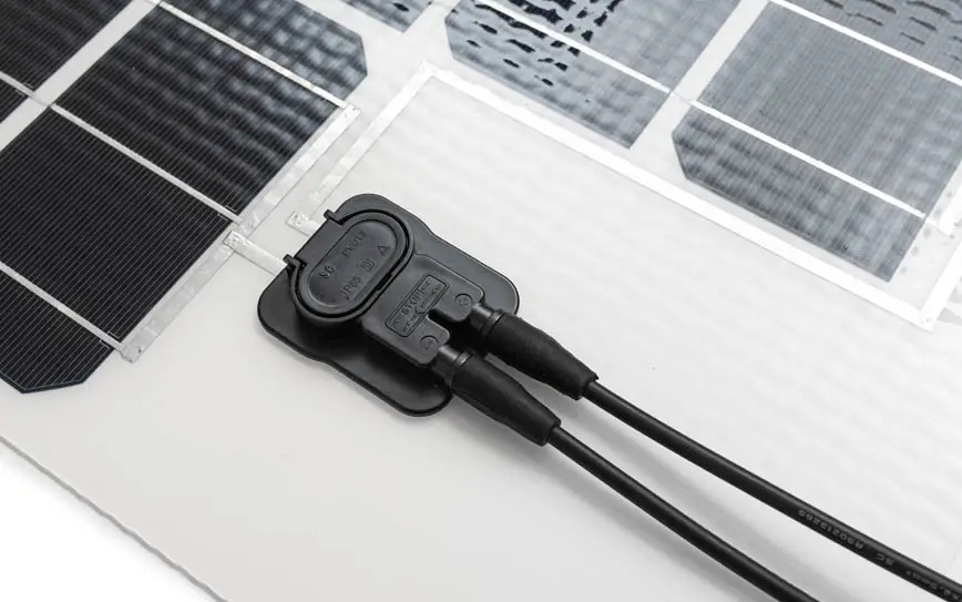 ZESTAW DO KAMPERA PANEL 90W REGULATOR 10A VICTRON Producent czesci Inna