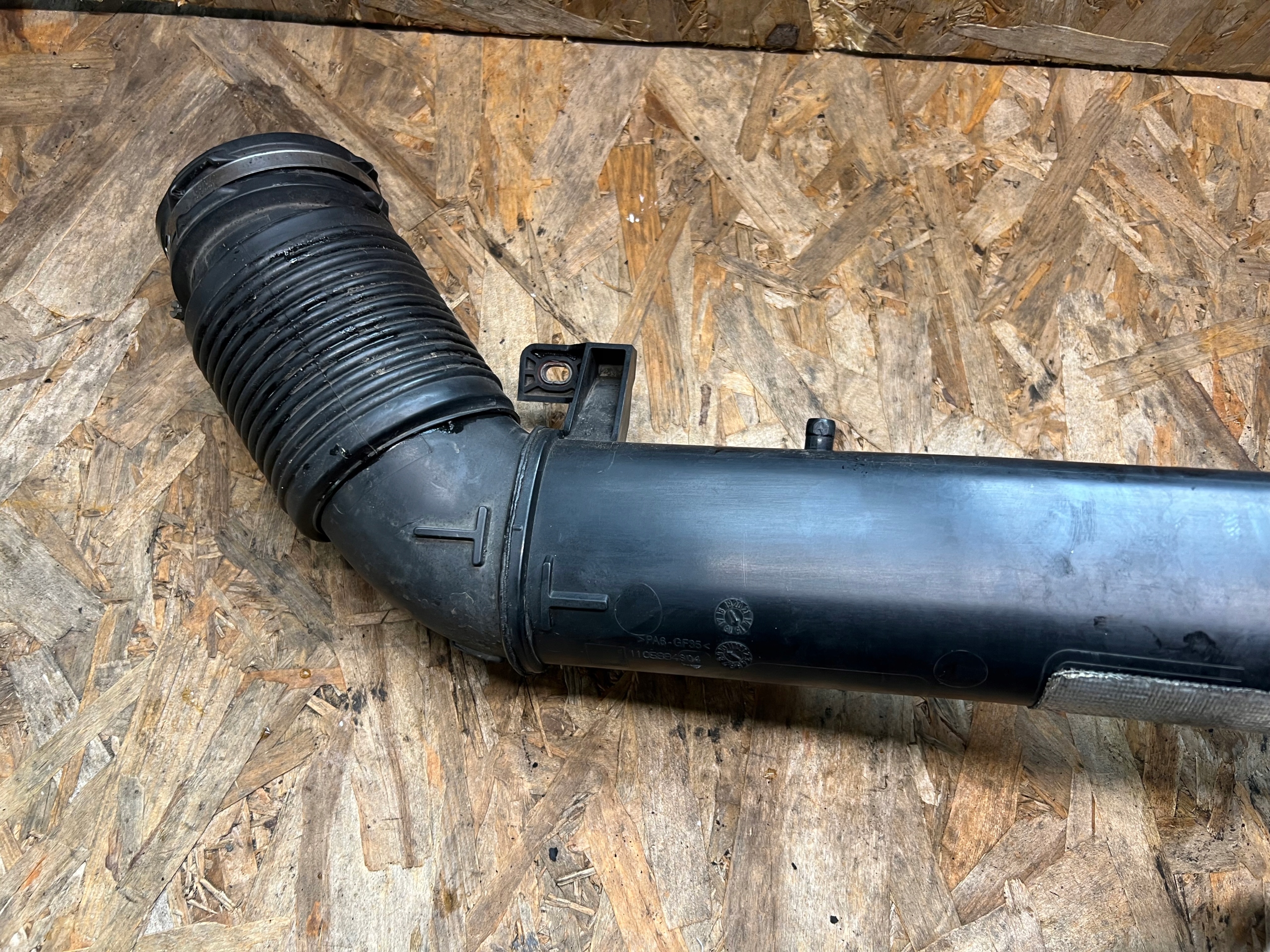 pipe hose air hose BMW X1 F48